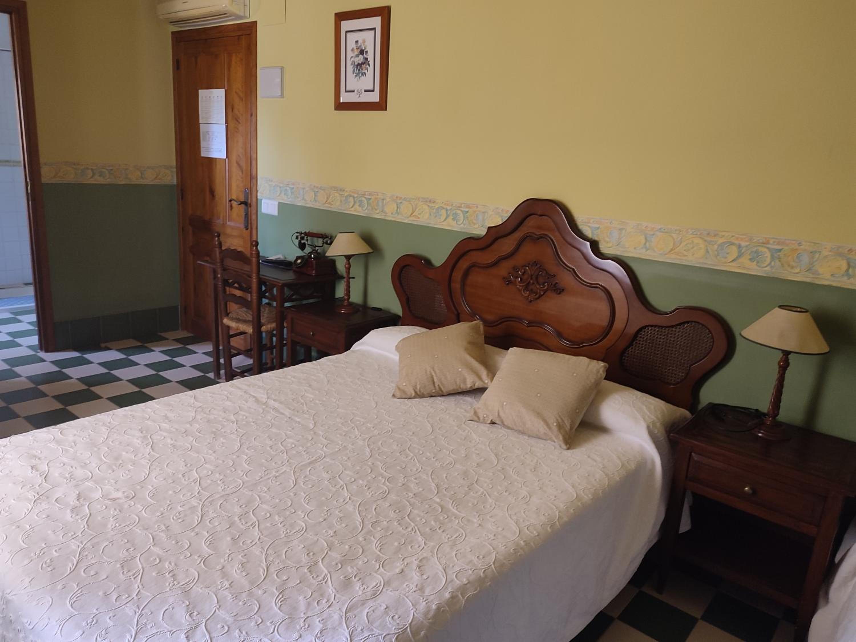 Triple Room - Disability Access photo 2