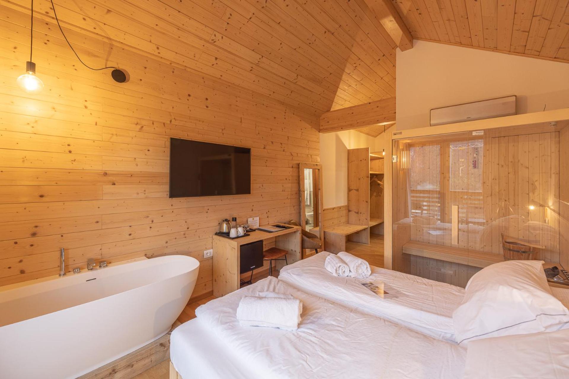 Double Room with Terrace - Photo 2