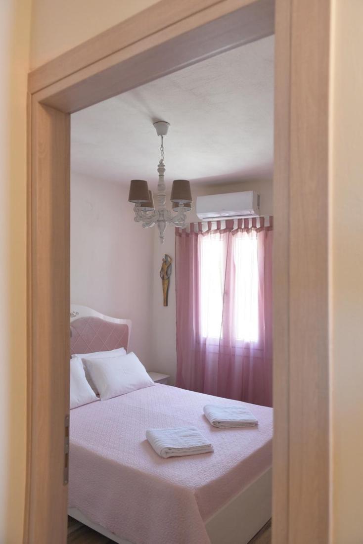Two-Bedroom Villa photo 3