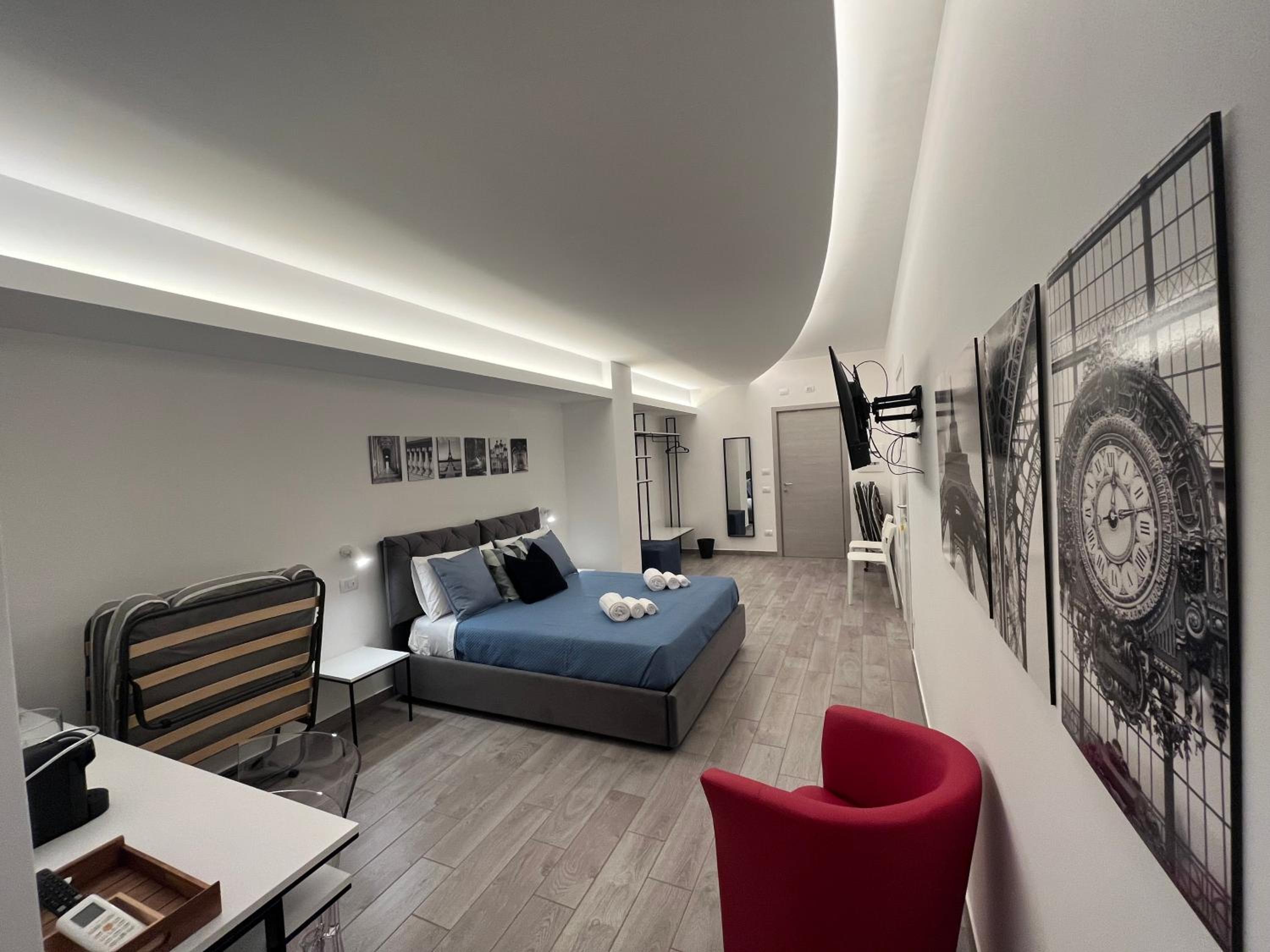 Large Double Room