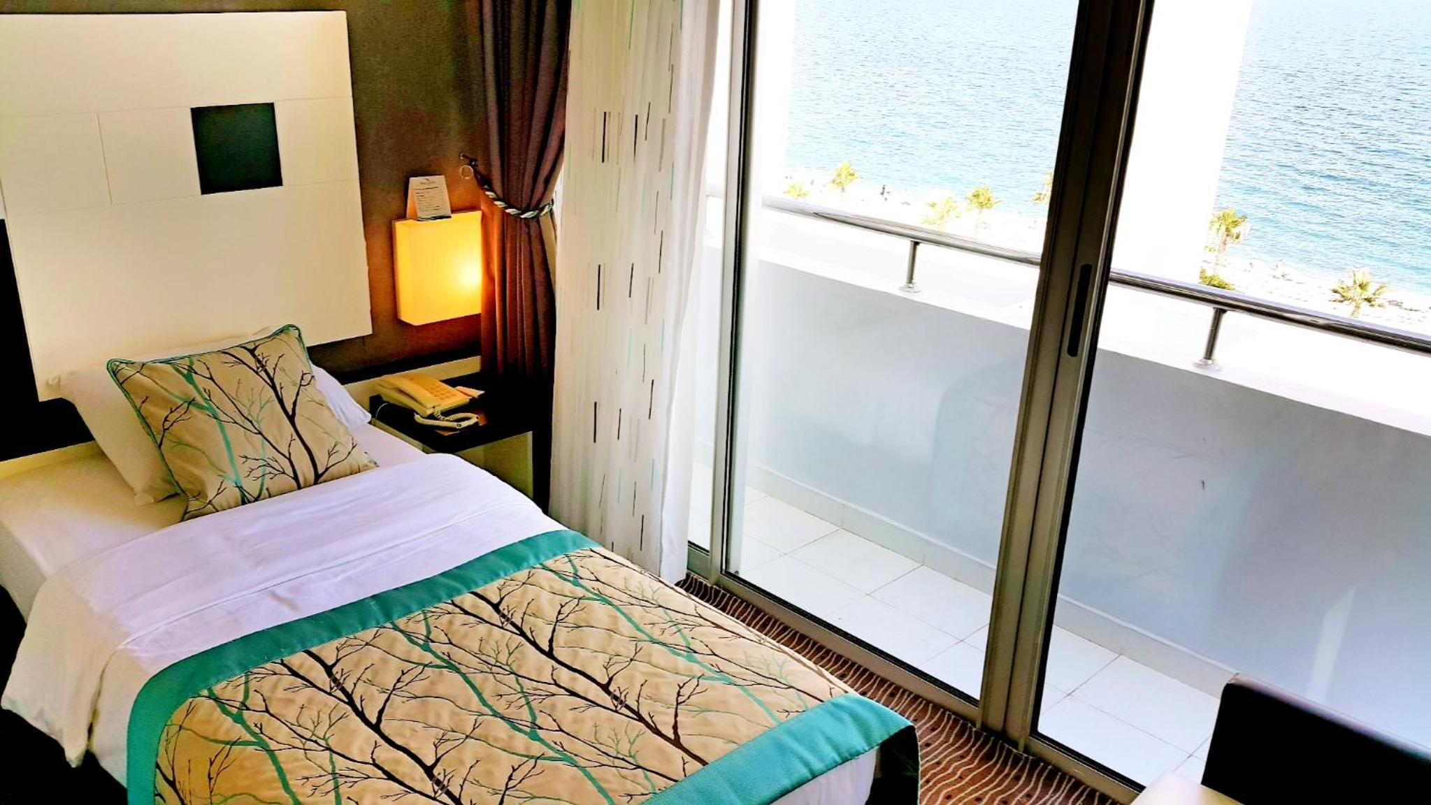 Standard Double or Twin Room with Sea View