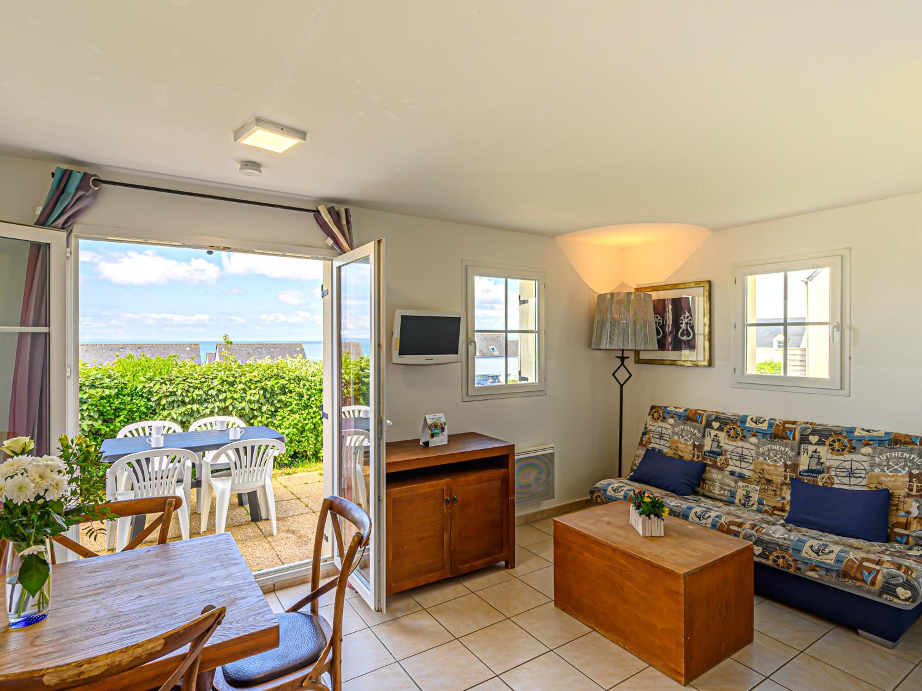 Two-Bedroom Duplex House (6 Adults) - Sea View