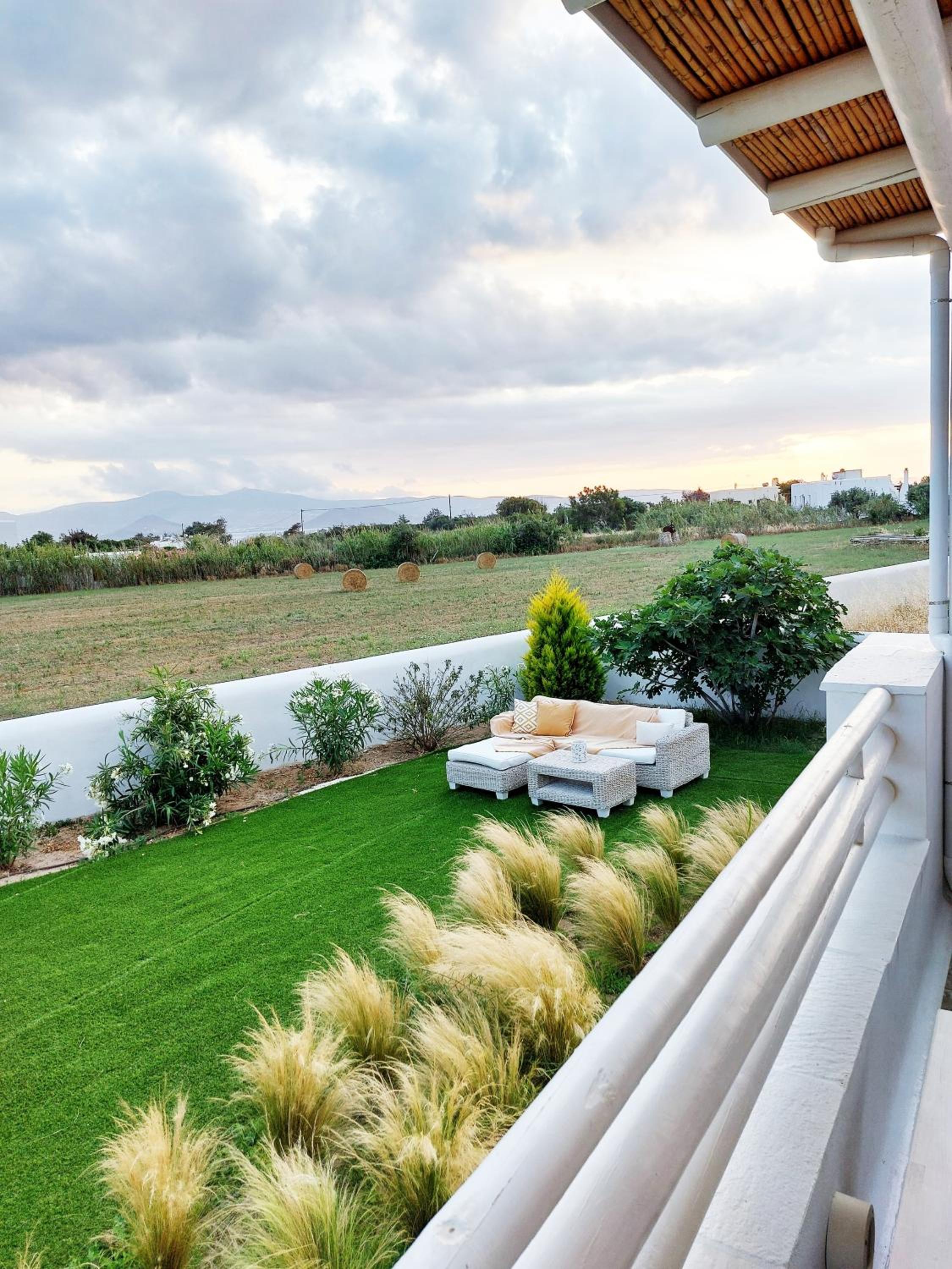 Villa photo 3