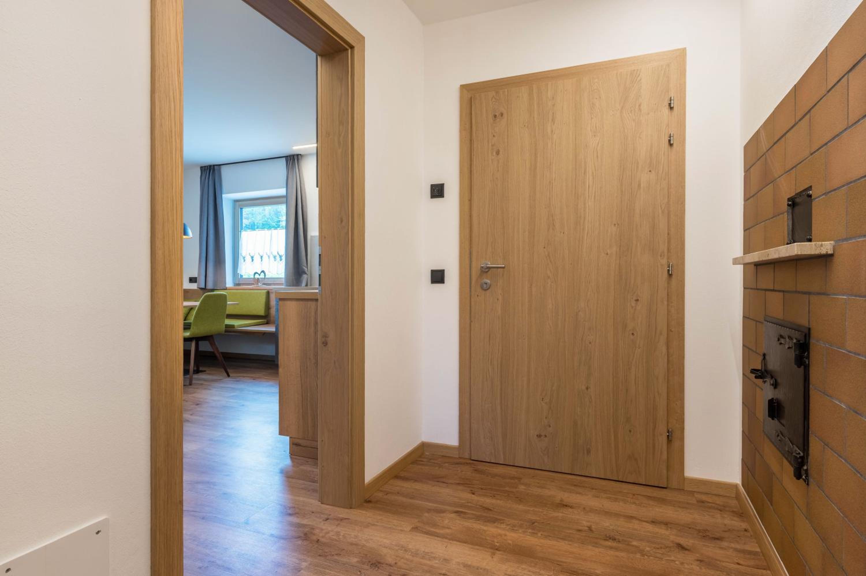 Three-Bedroom Premium Apartment with Balcony