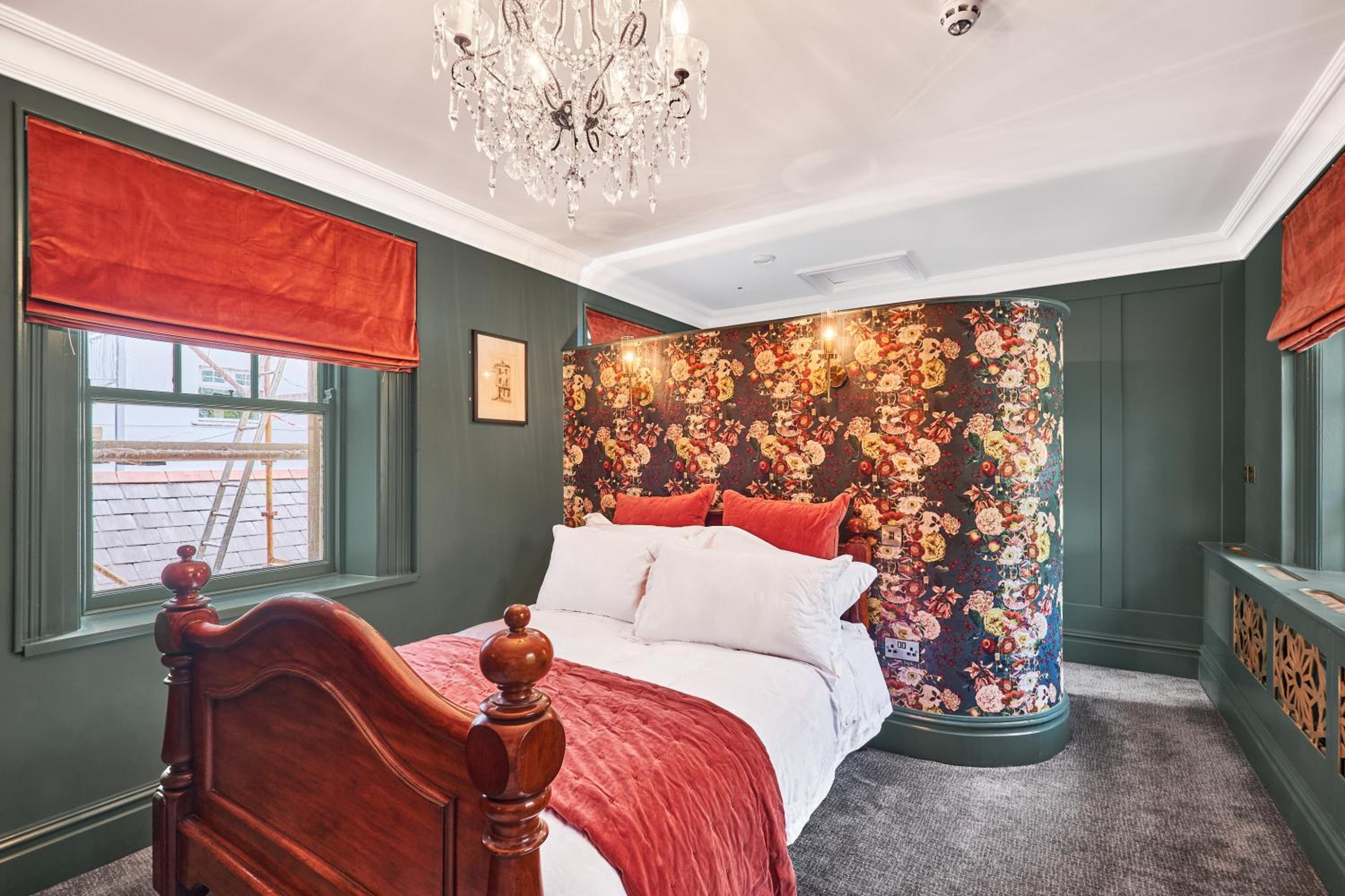 Double Room - Photo 7