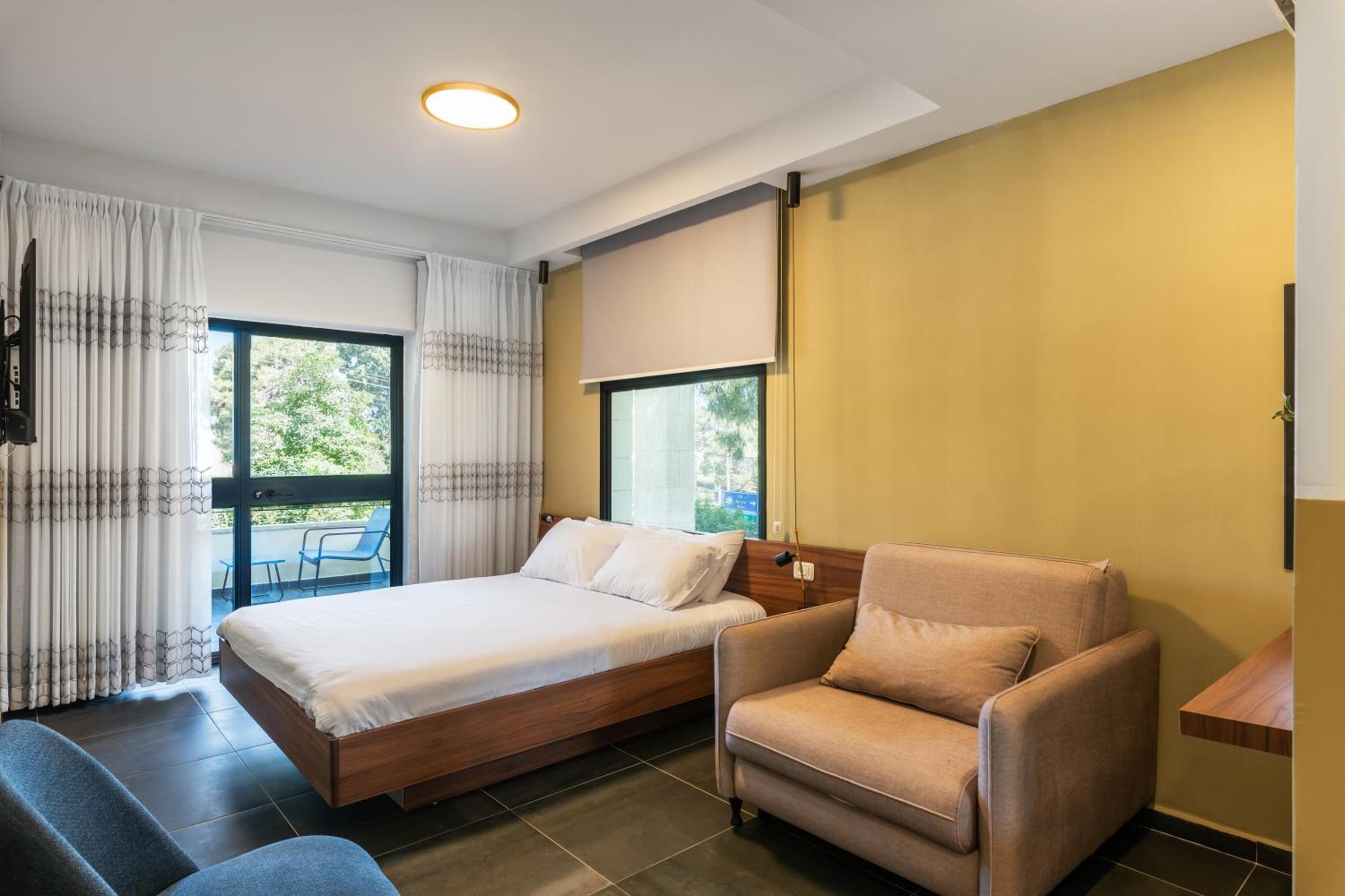 Triple Room with Balcony photo 1