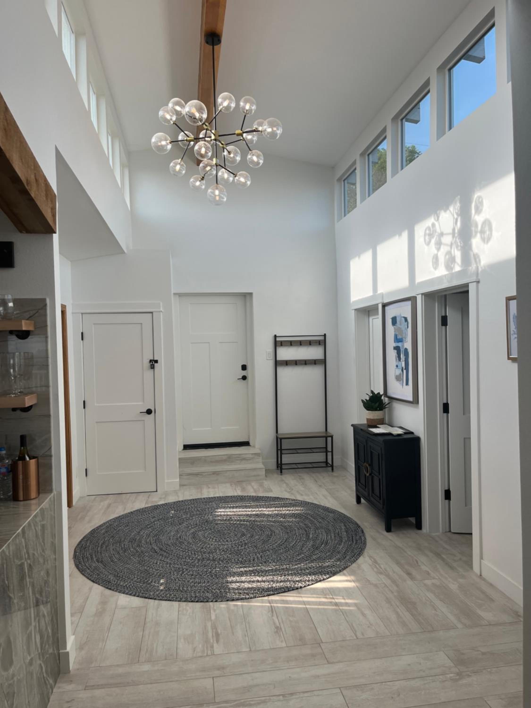 Three-Bedroom House photo 1