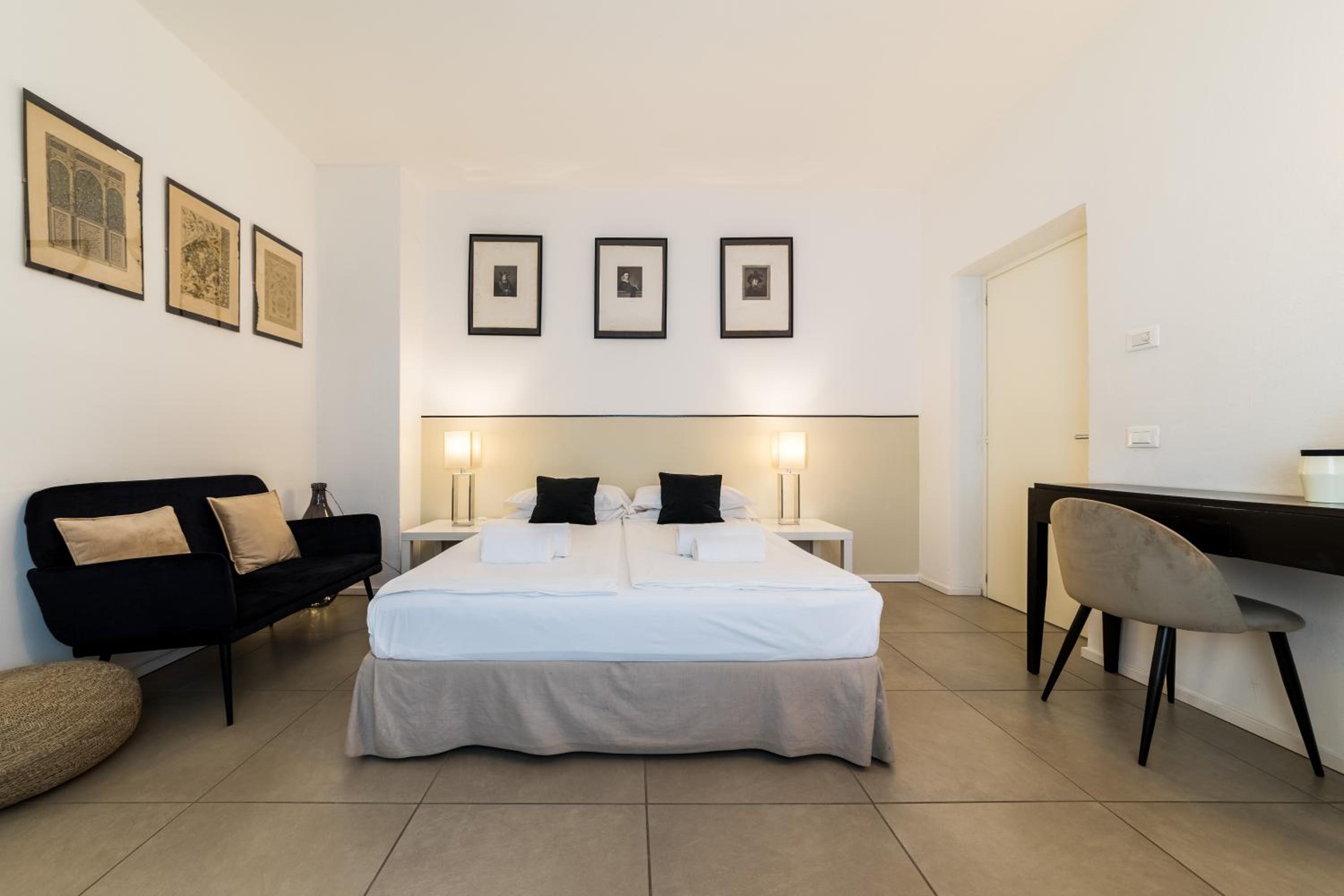 Triple Room with Private Bathroom