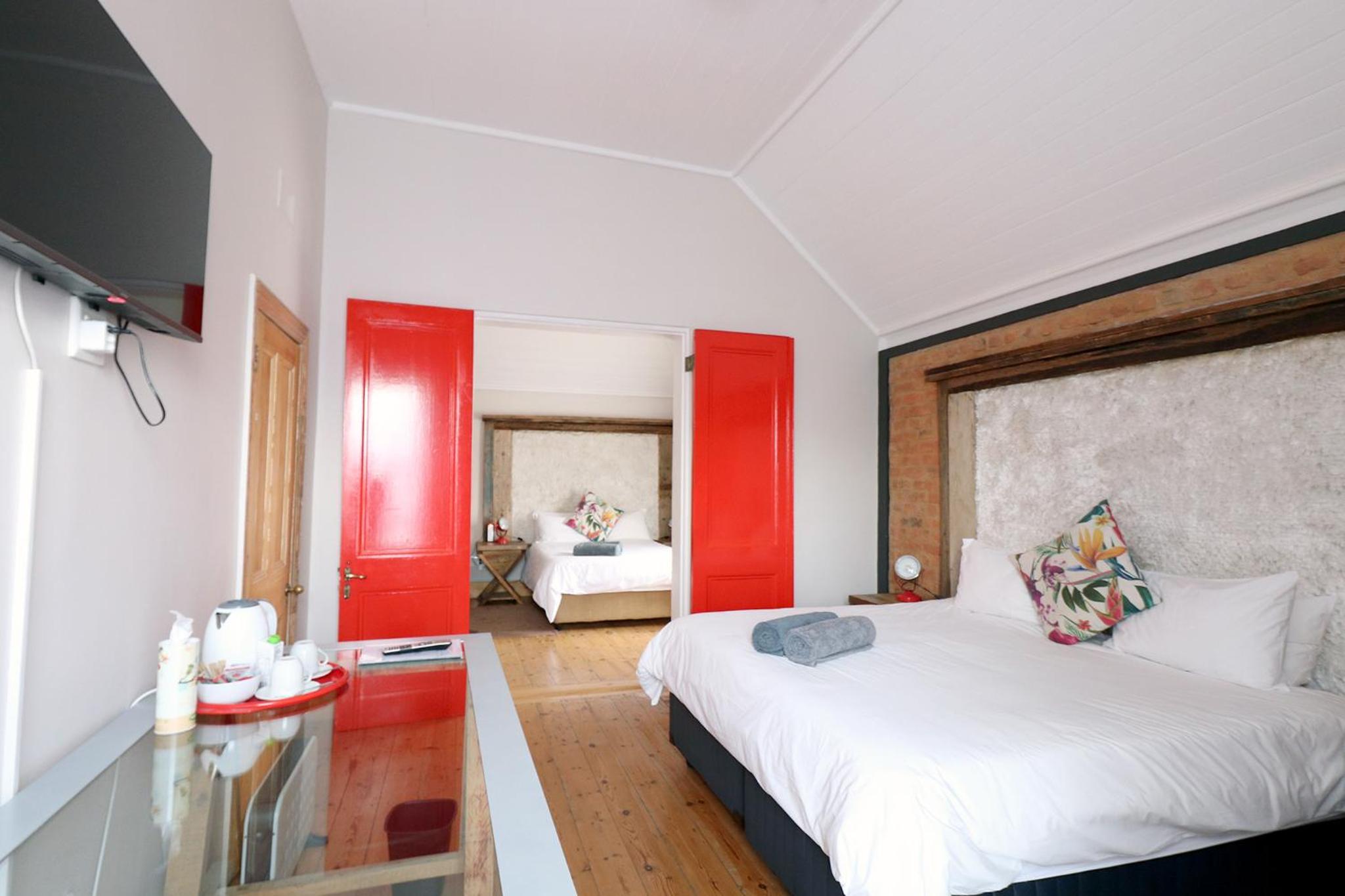Deluxe Quadruple Room - Photo 1