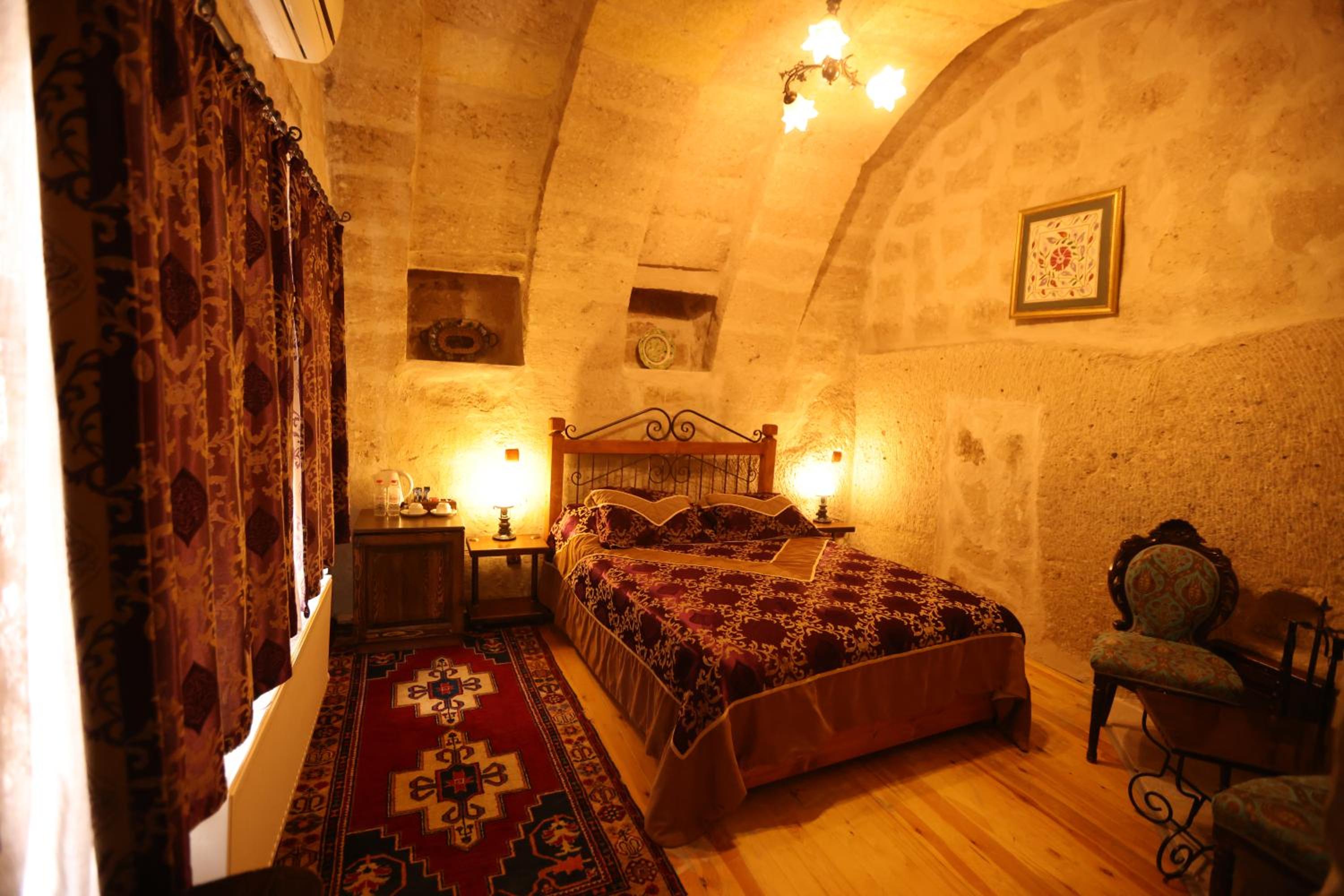 Standard Double Room - Photo 7