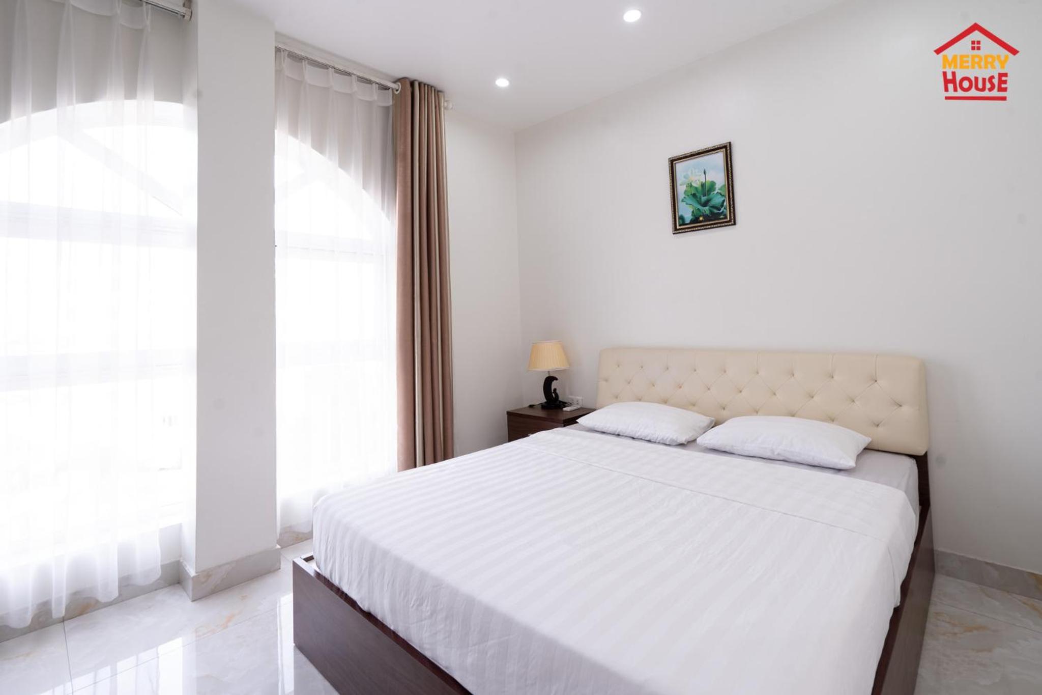 Two-Bedroom Apartment - Photo 1