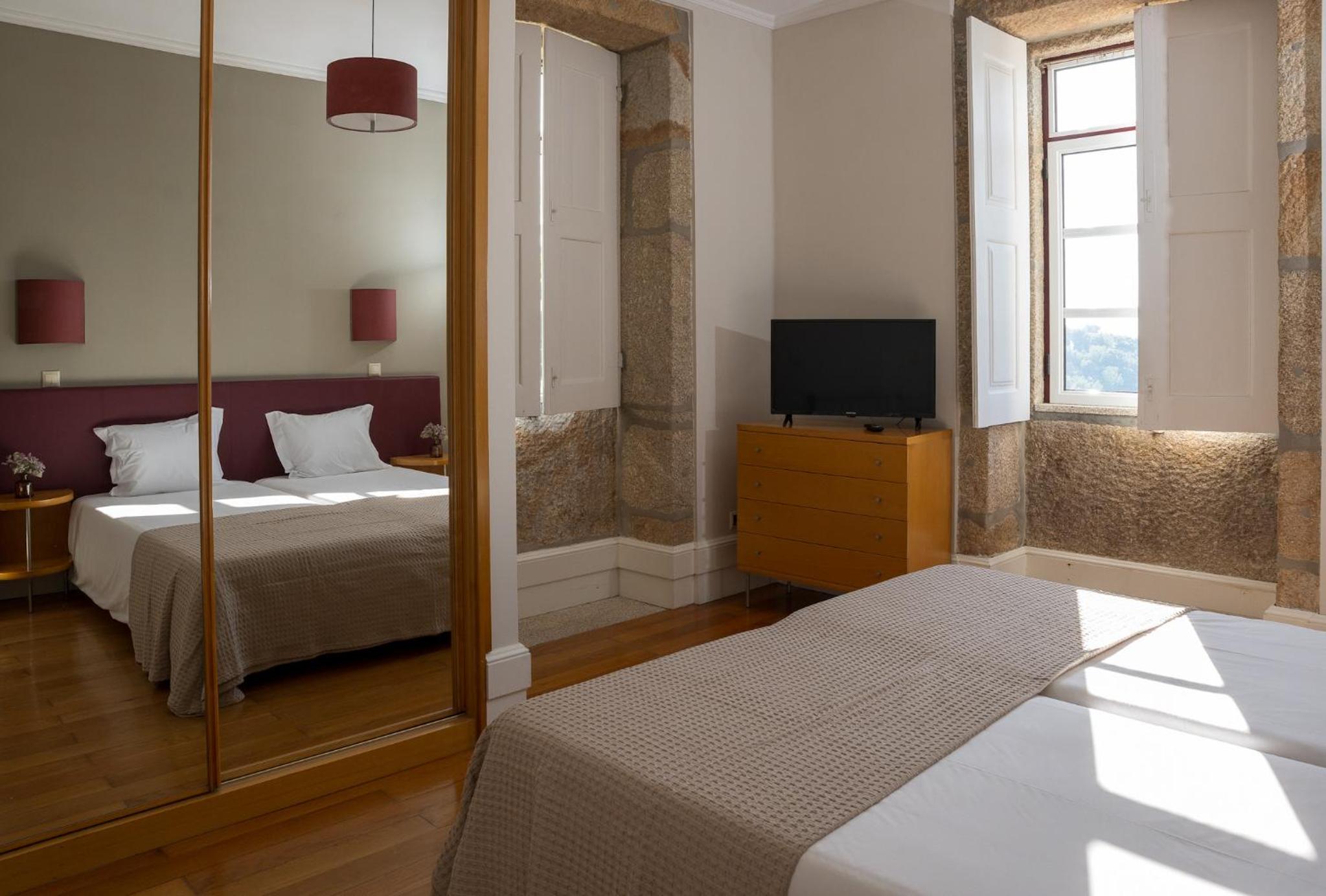 Suite photo 1