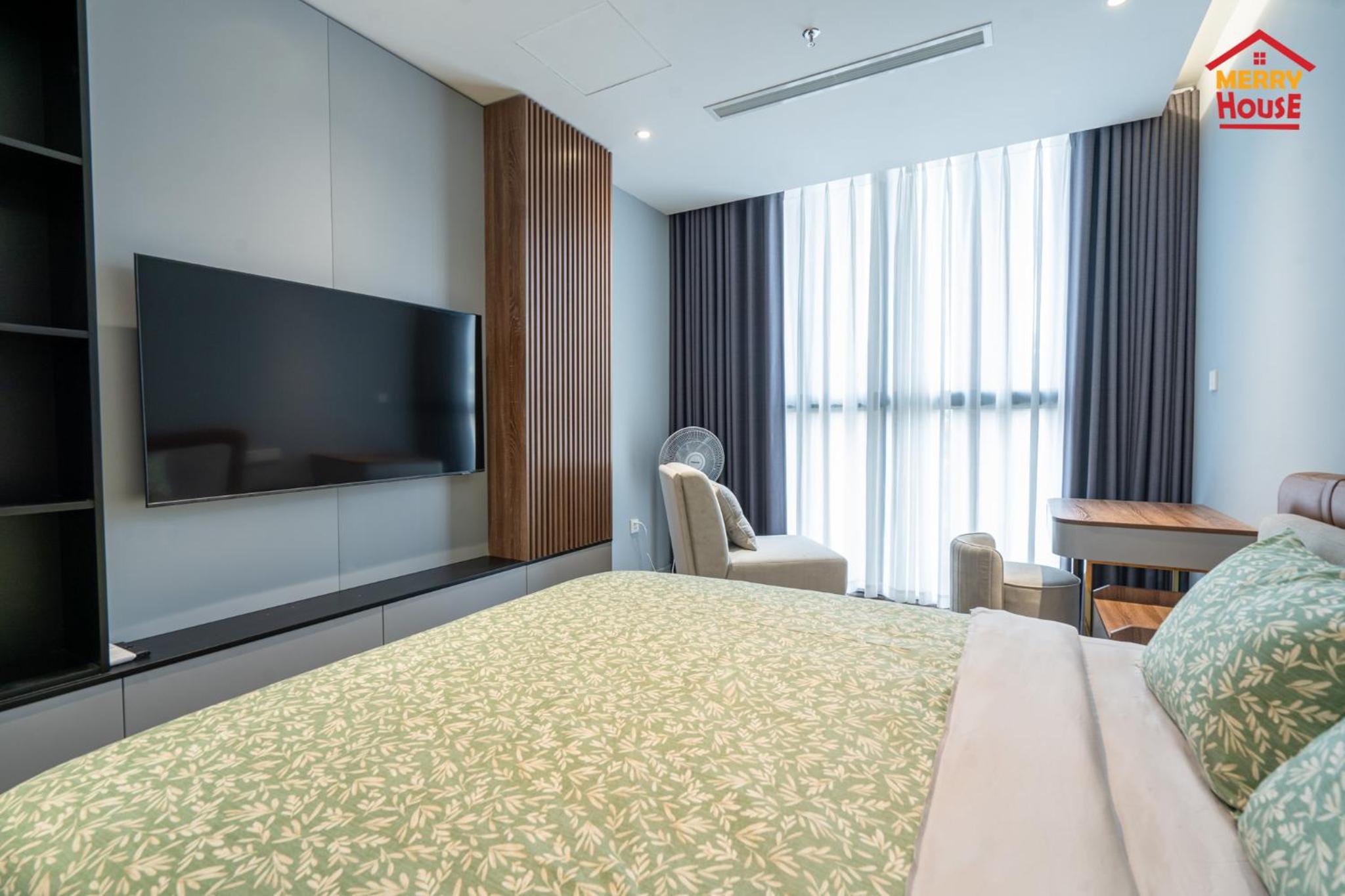 One-Bedroom Apartment - Photo 8