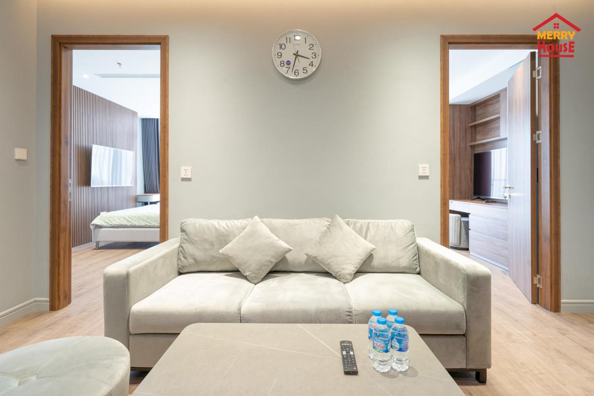 Two-Bedroom Apartment - Photo 3