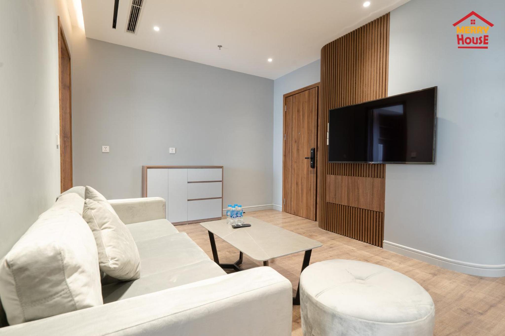 Two-Bedroom Apartment - Photo 4