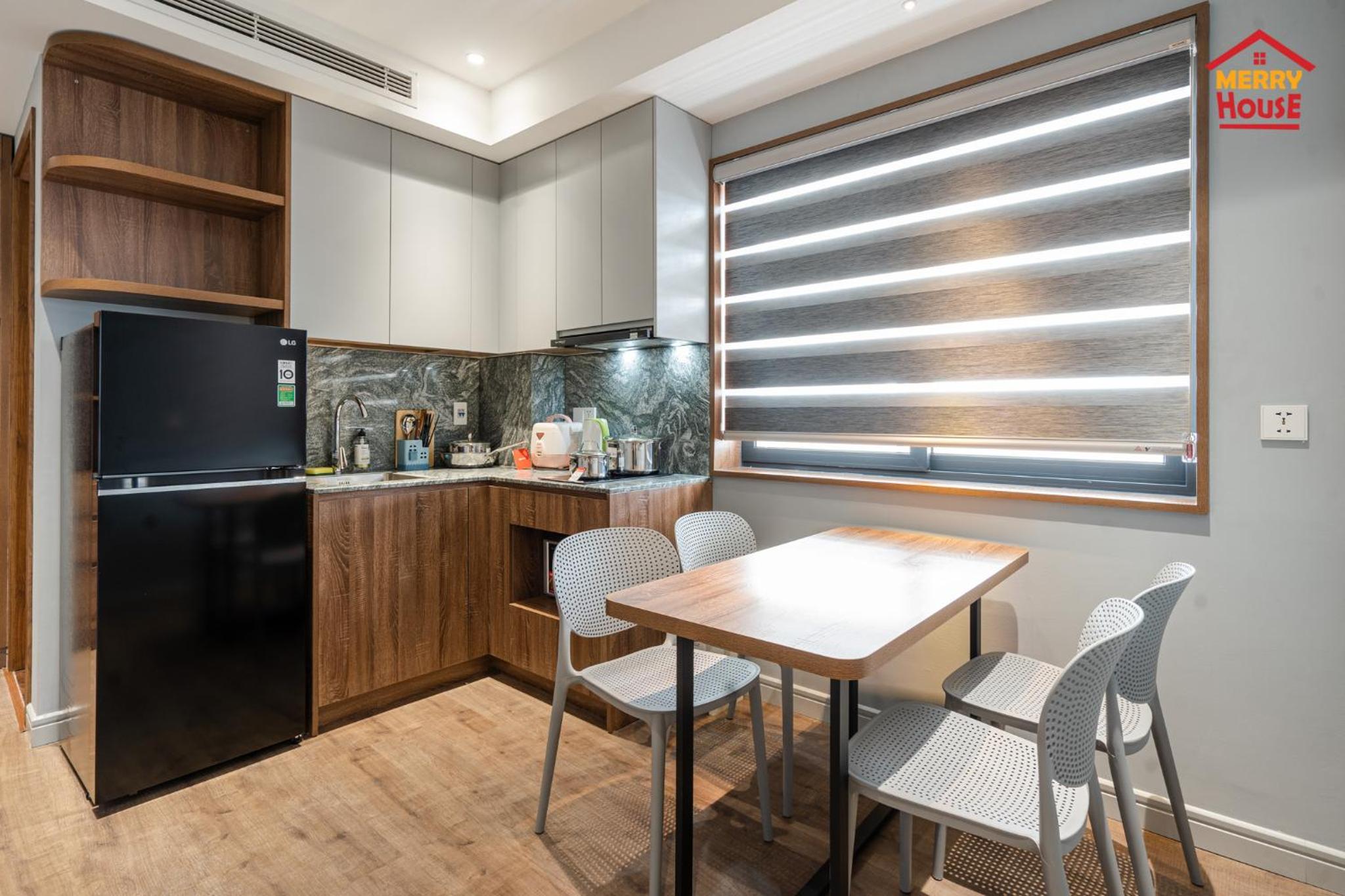 Two-Bedroom Apartment - Photo 7
