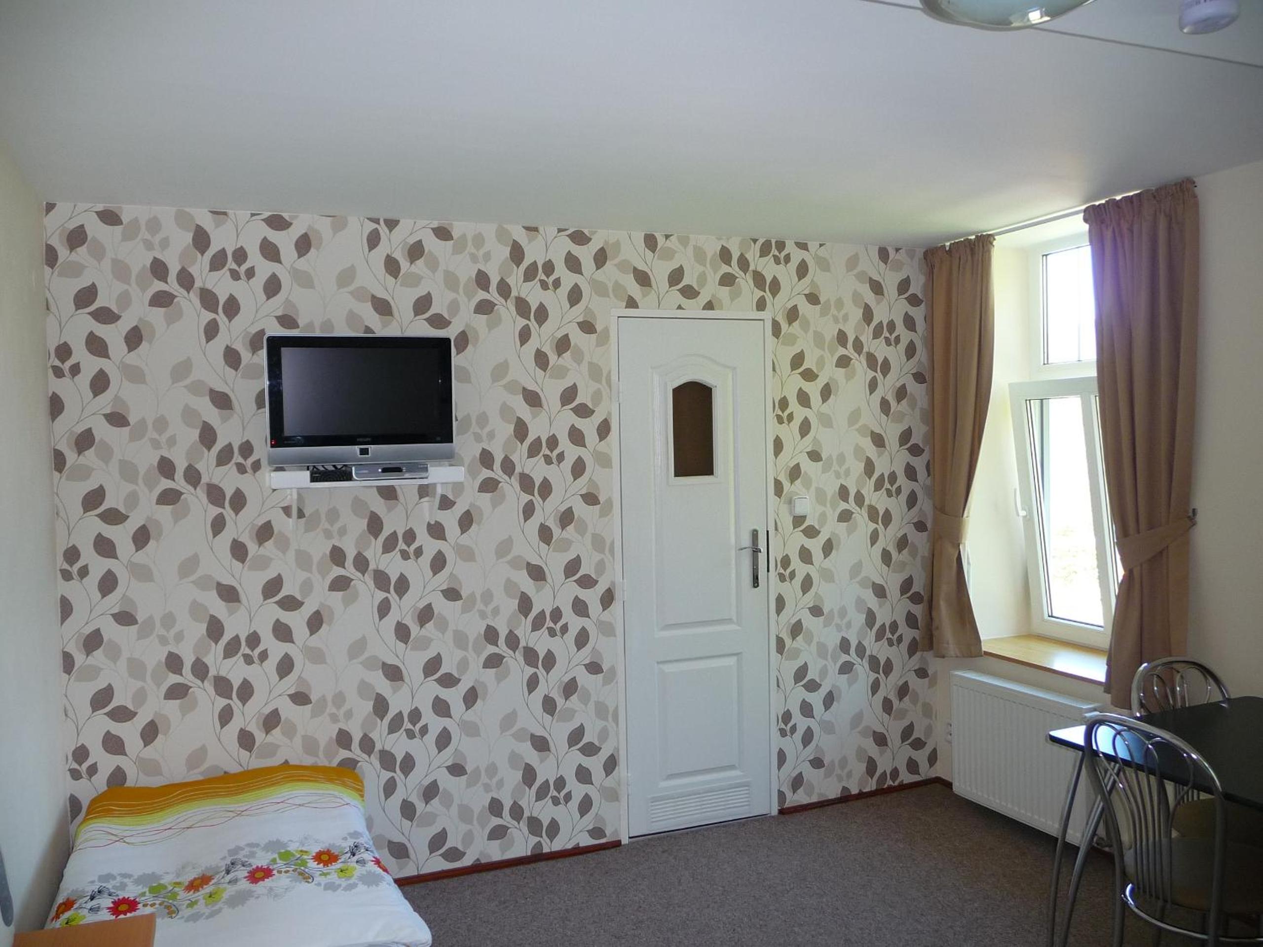 Triple Room with Private Bathroom photo 3