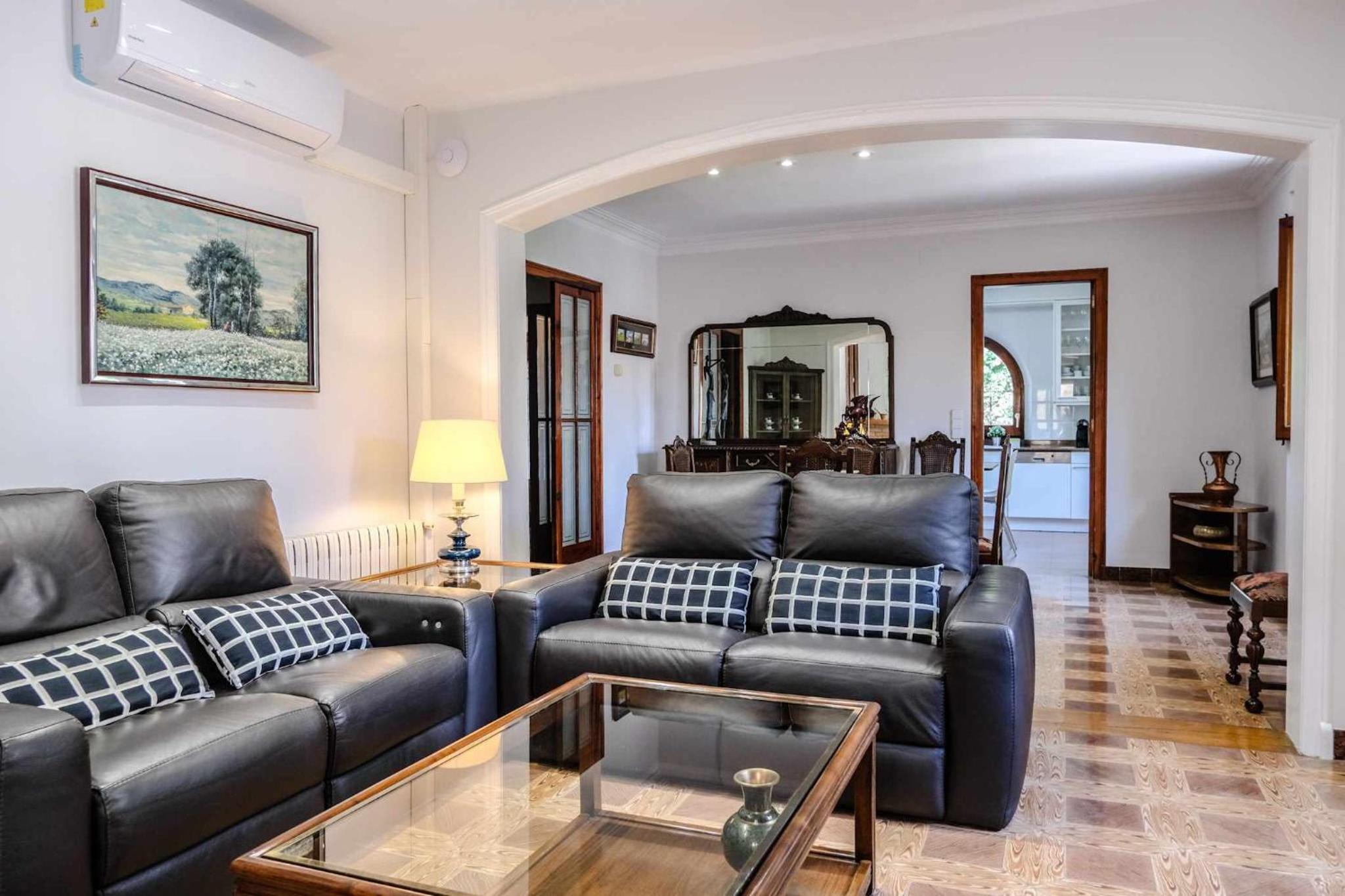 Casa de cinco habitaciones
