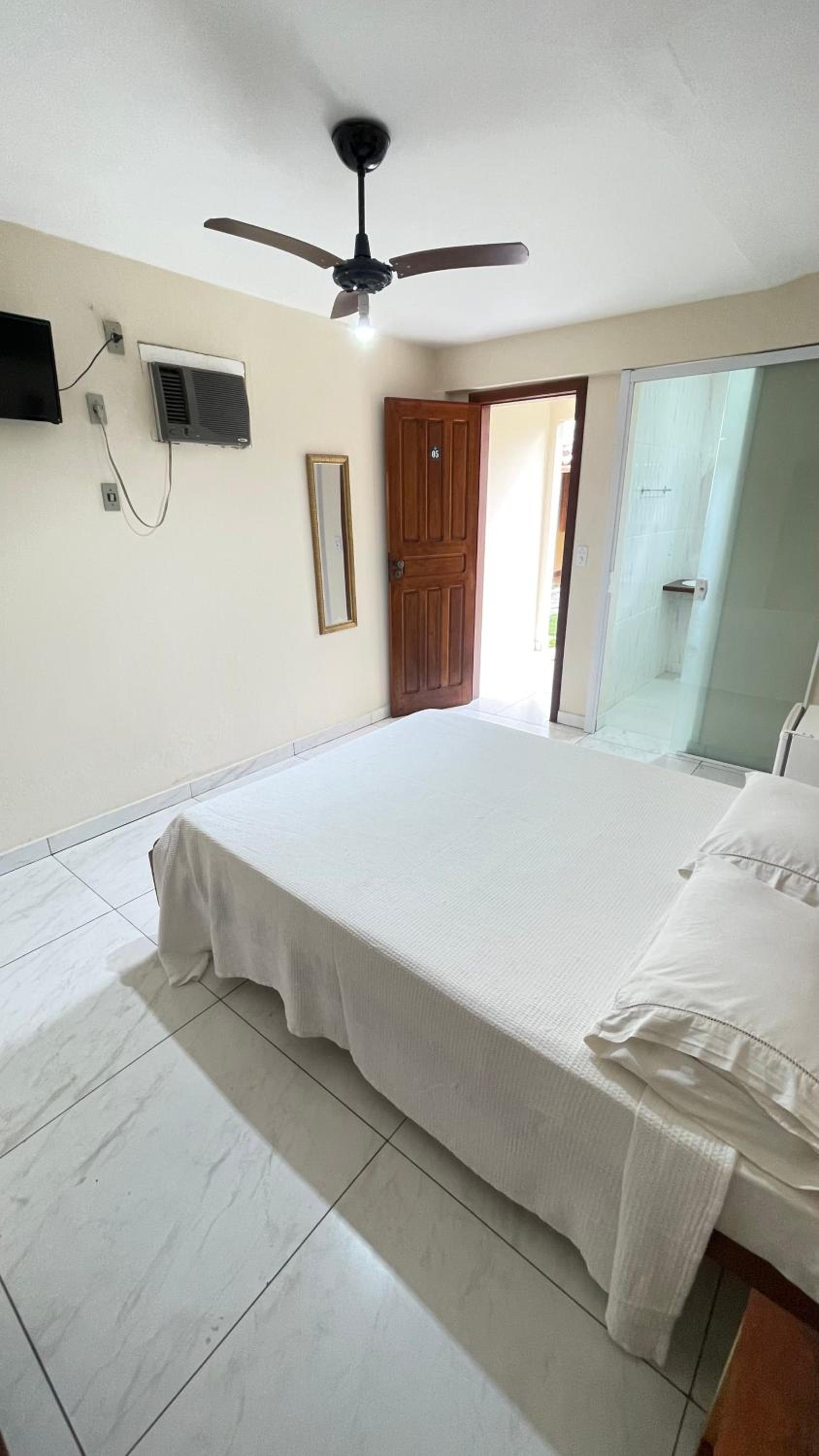 Double Room - Photo 7