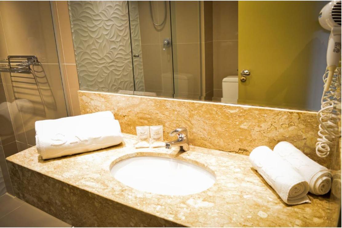 Superior Triple Room photo 2