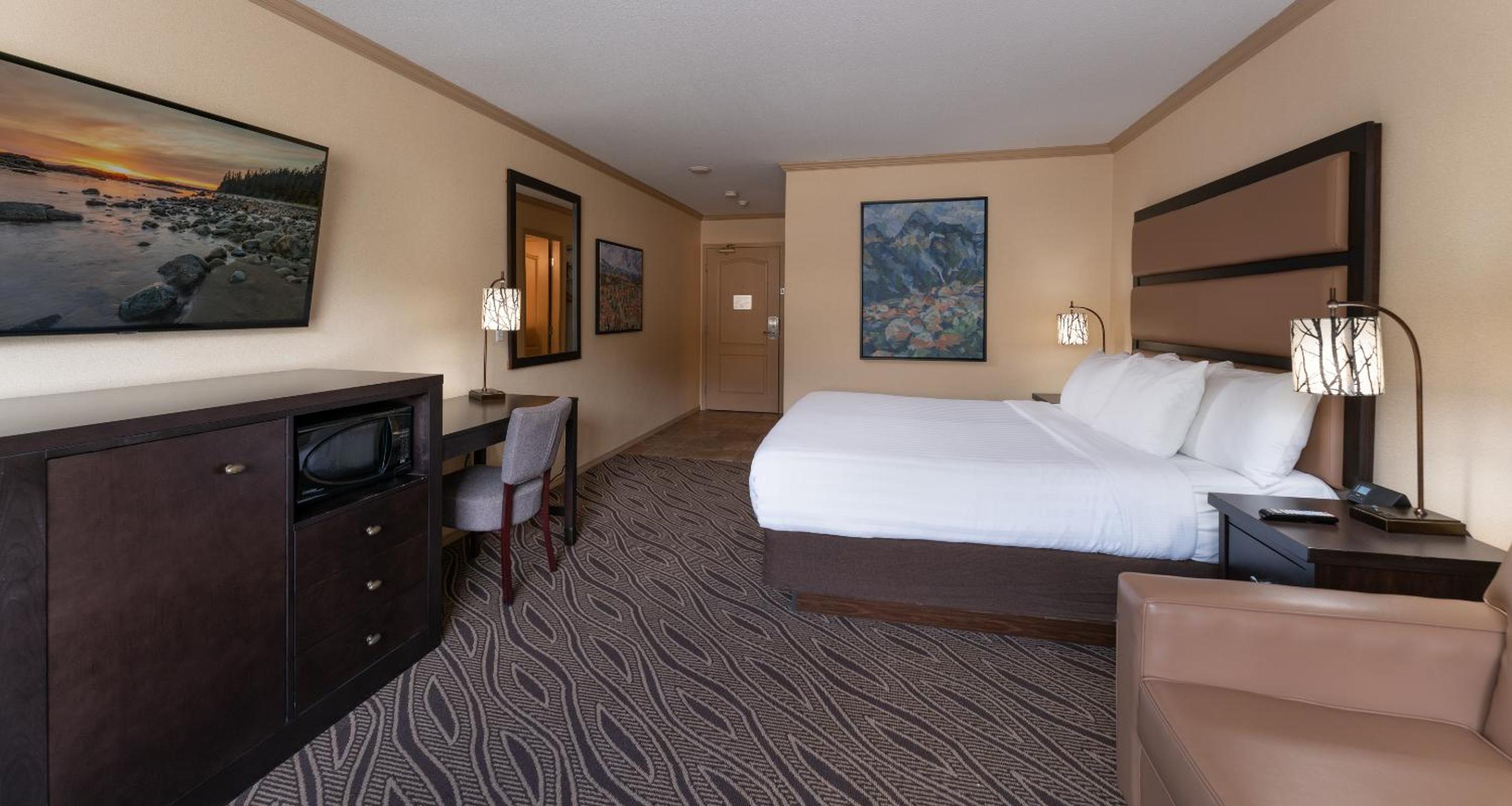 Deluxe King Room