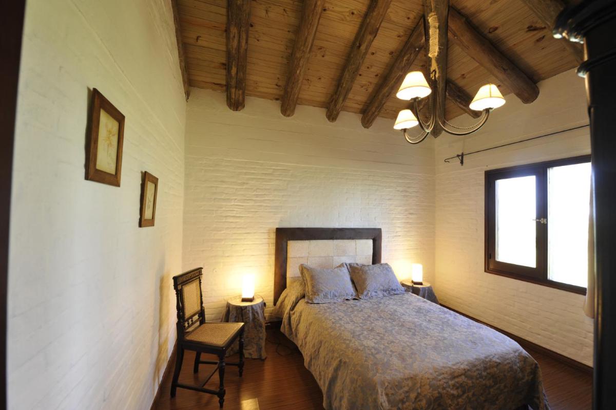 Twin Room with Shared Toilet photo 3