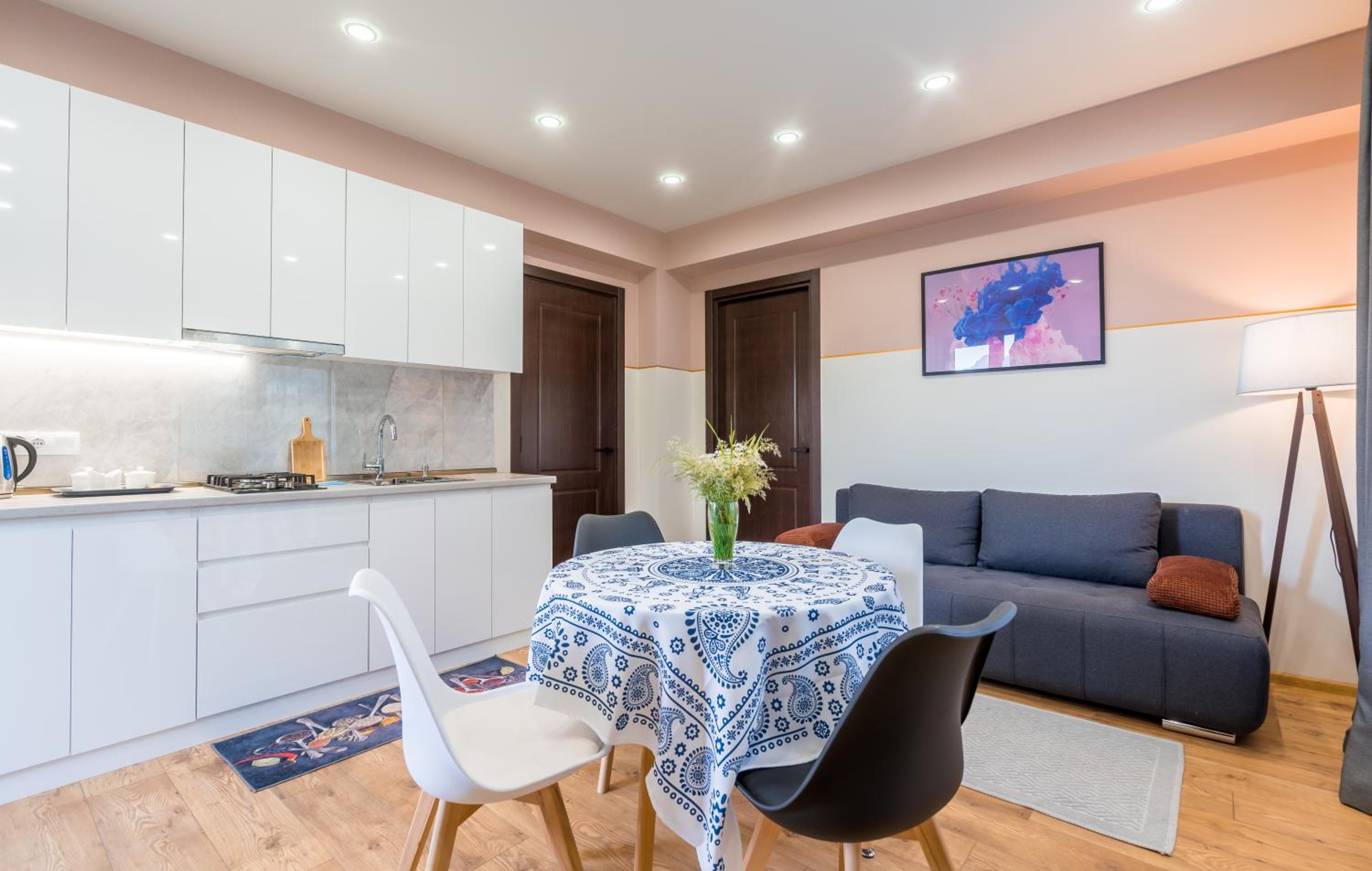 Apartment with Balcony