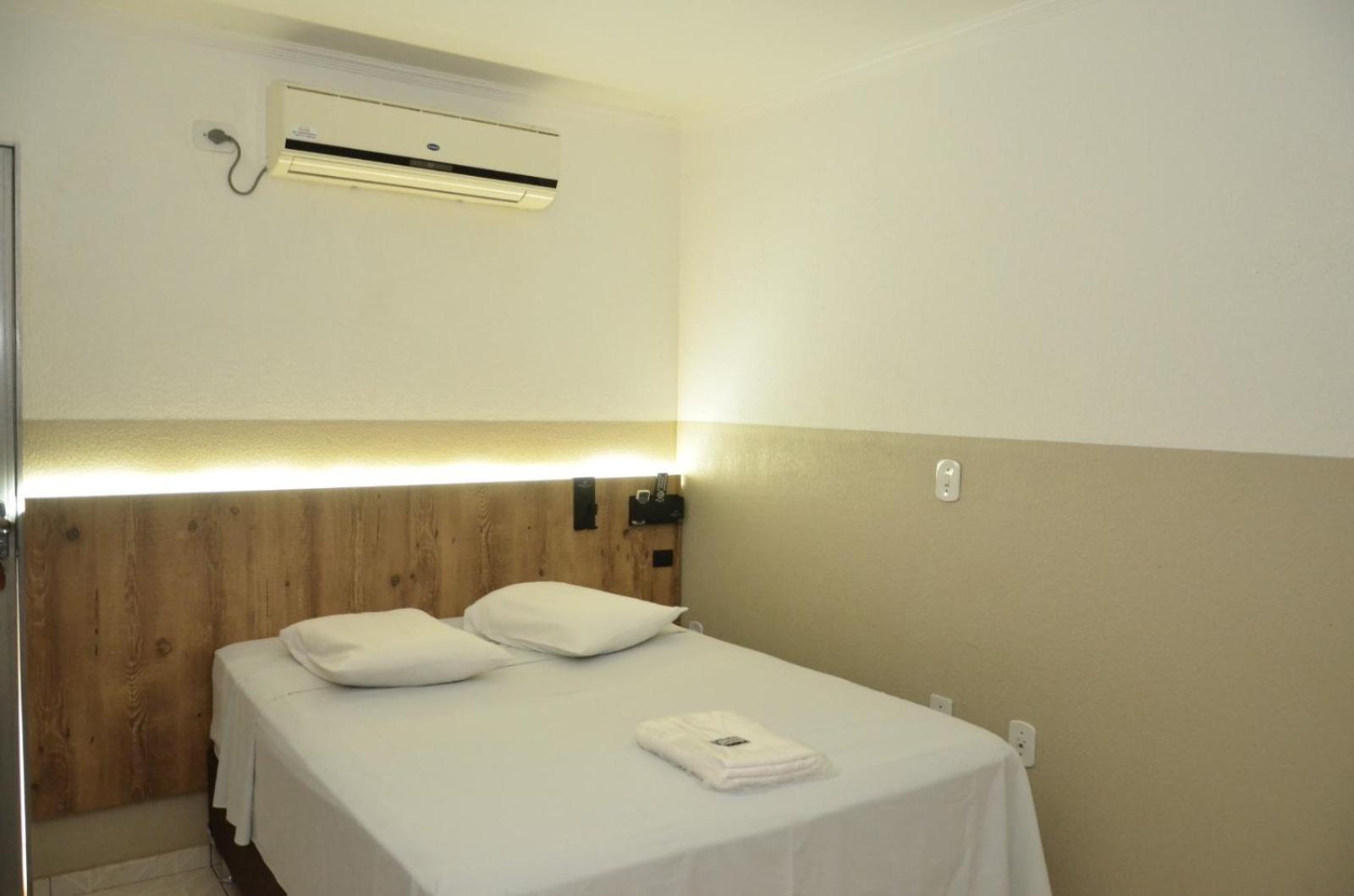 Deluxe Double Or Twin Room photo 3