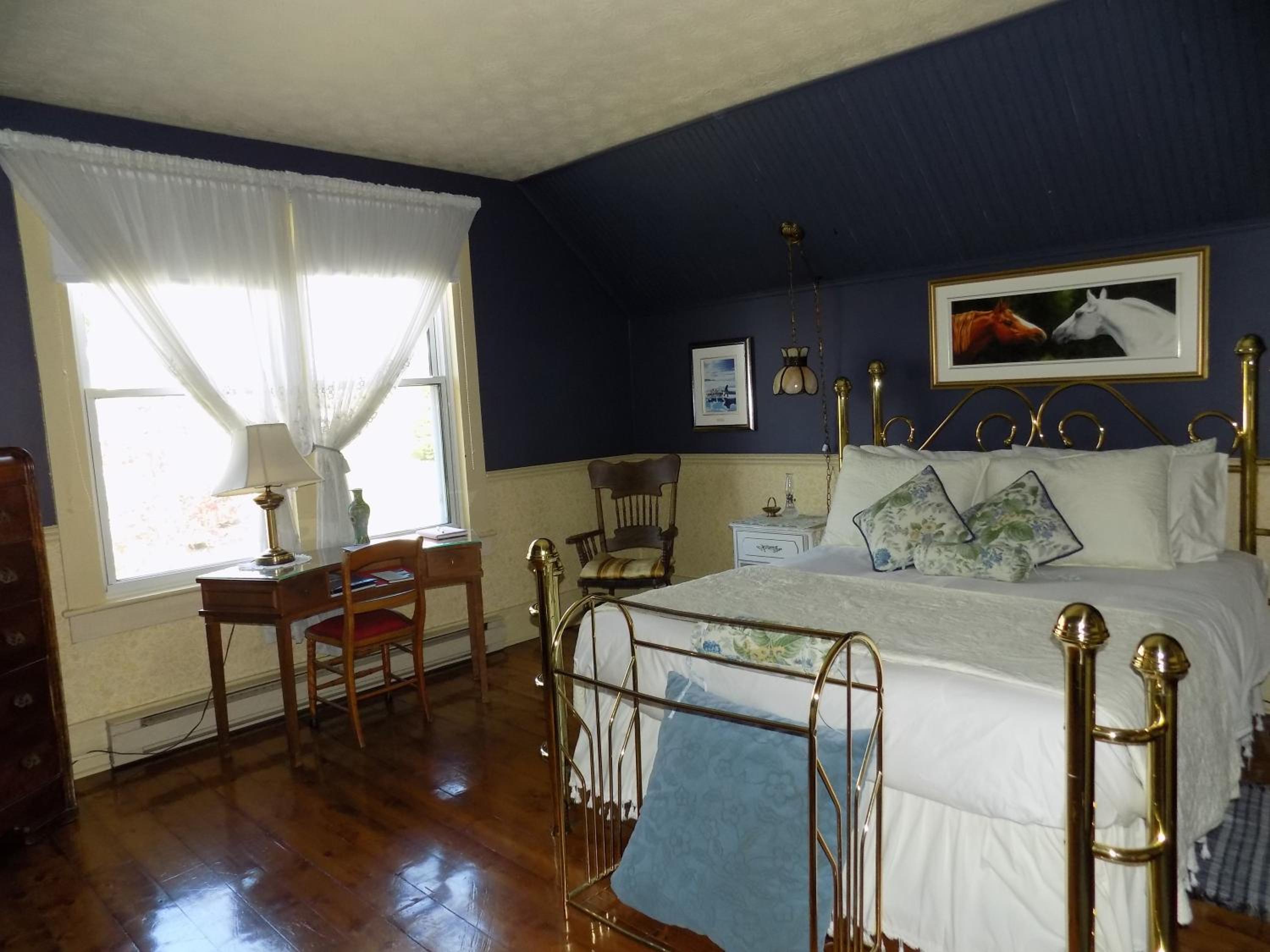 Standard Queen Room - L'inséparable