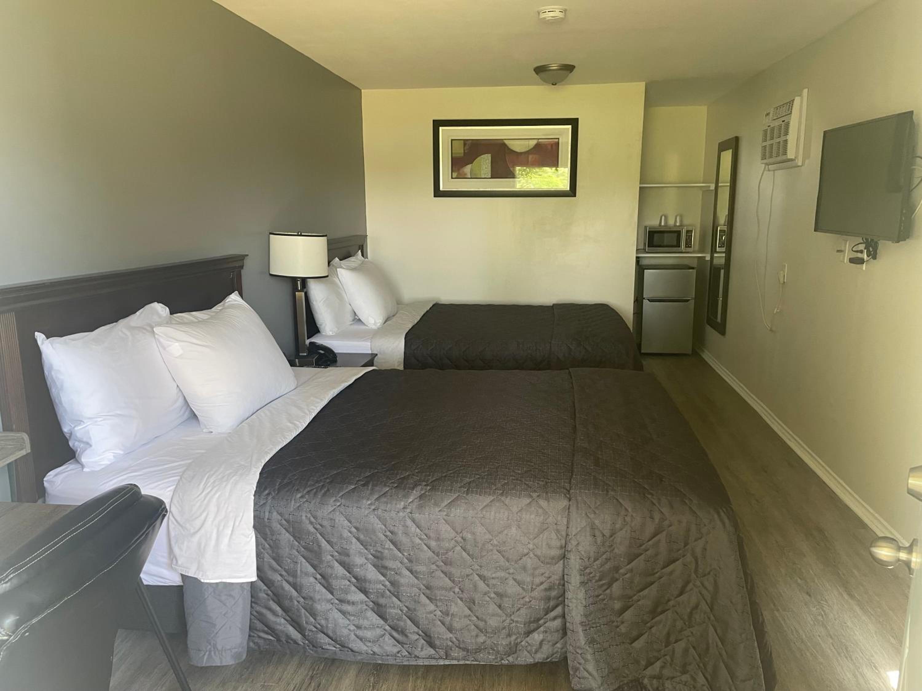 Double Room - Photo 1
