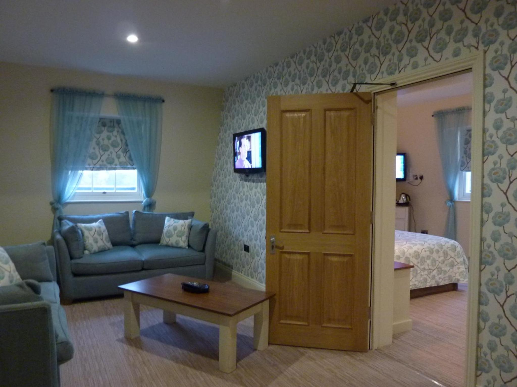 Executive Family Double Room - Photo 5