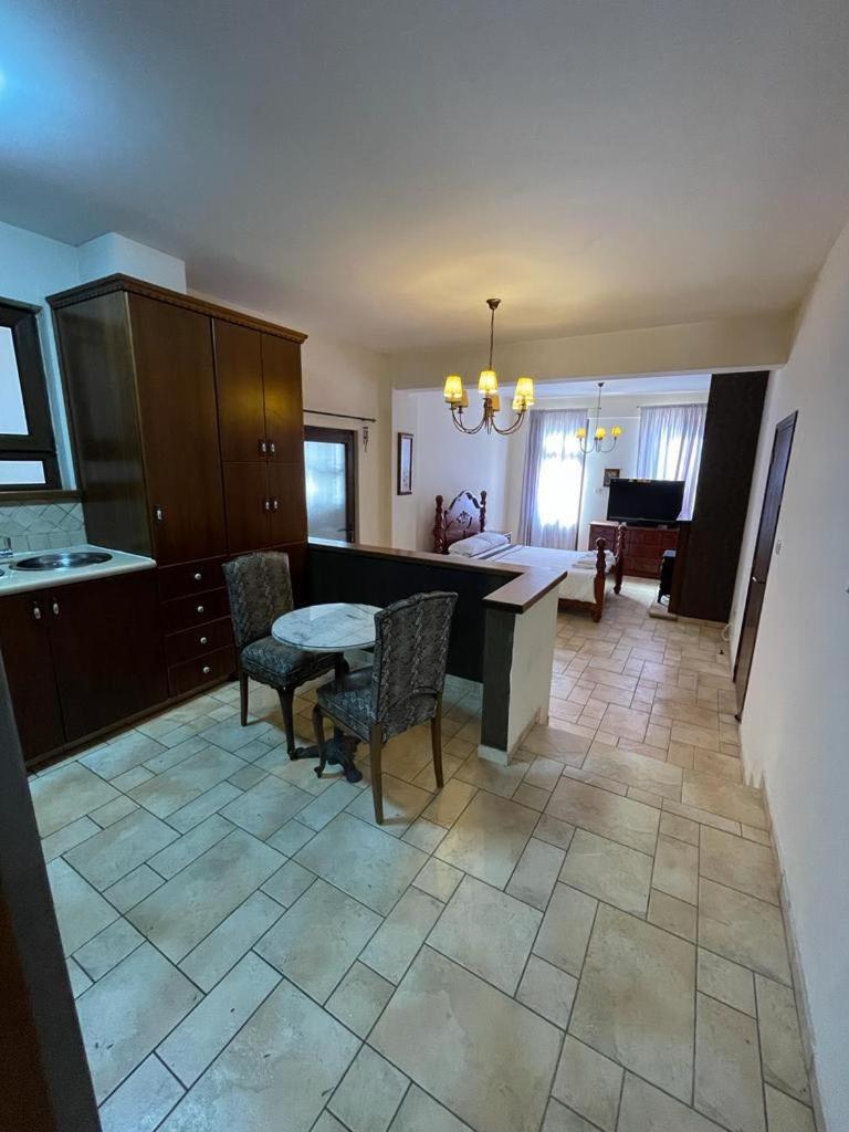 Deluxe Double Or Twin Room photo 1