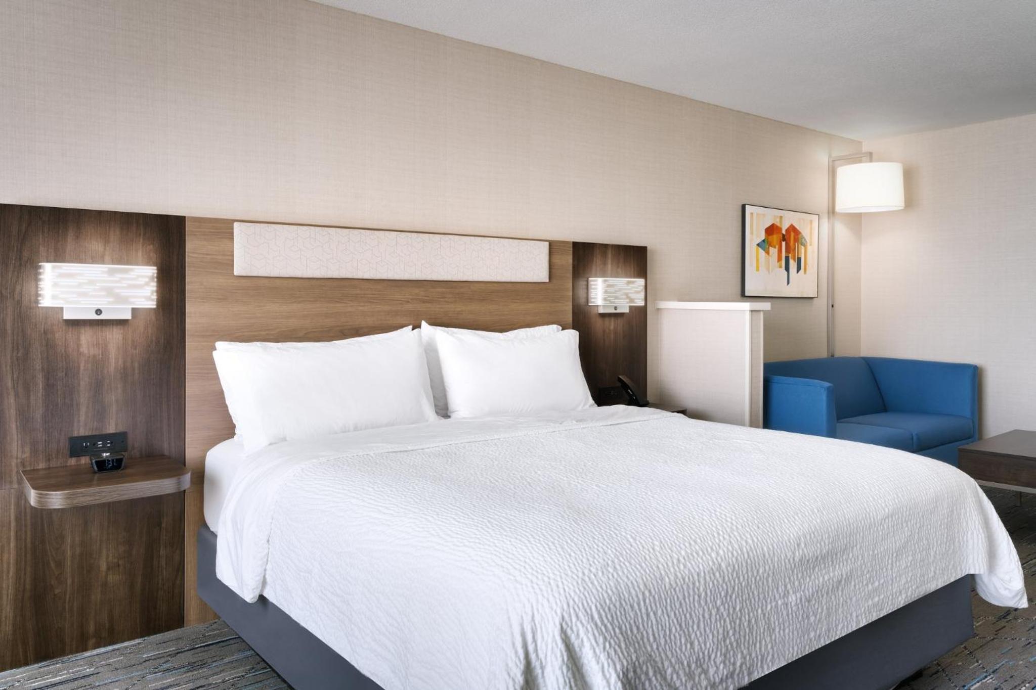 King Suite - Photo 1