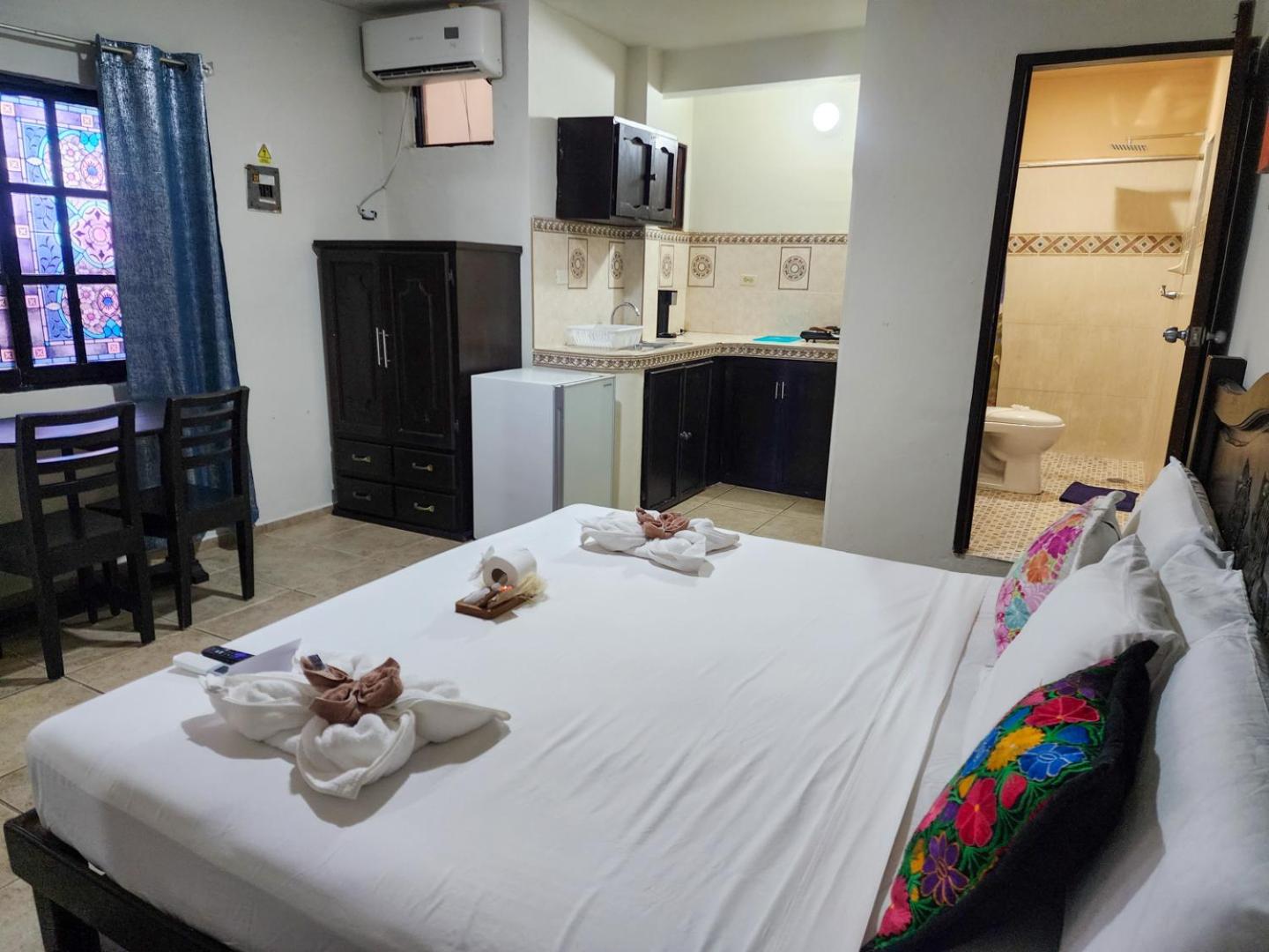 Double Room with Private Bathroom photo 3