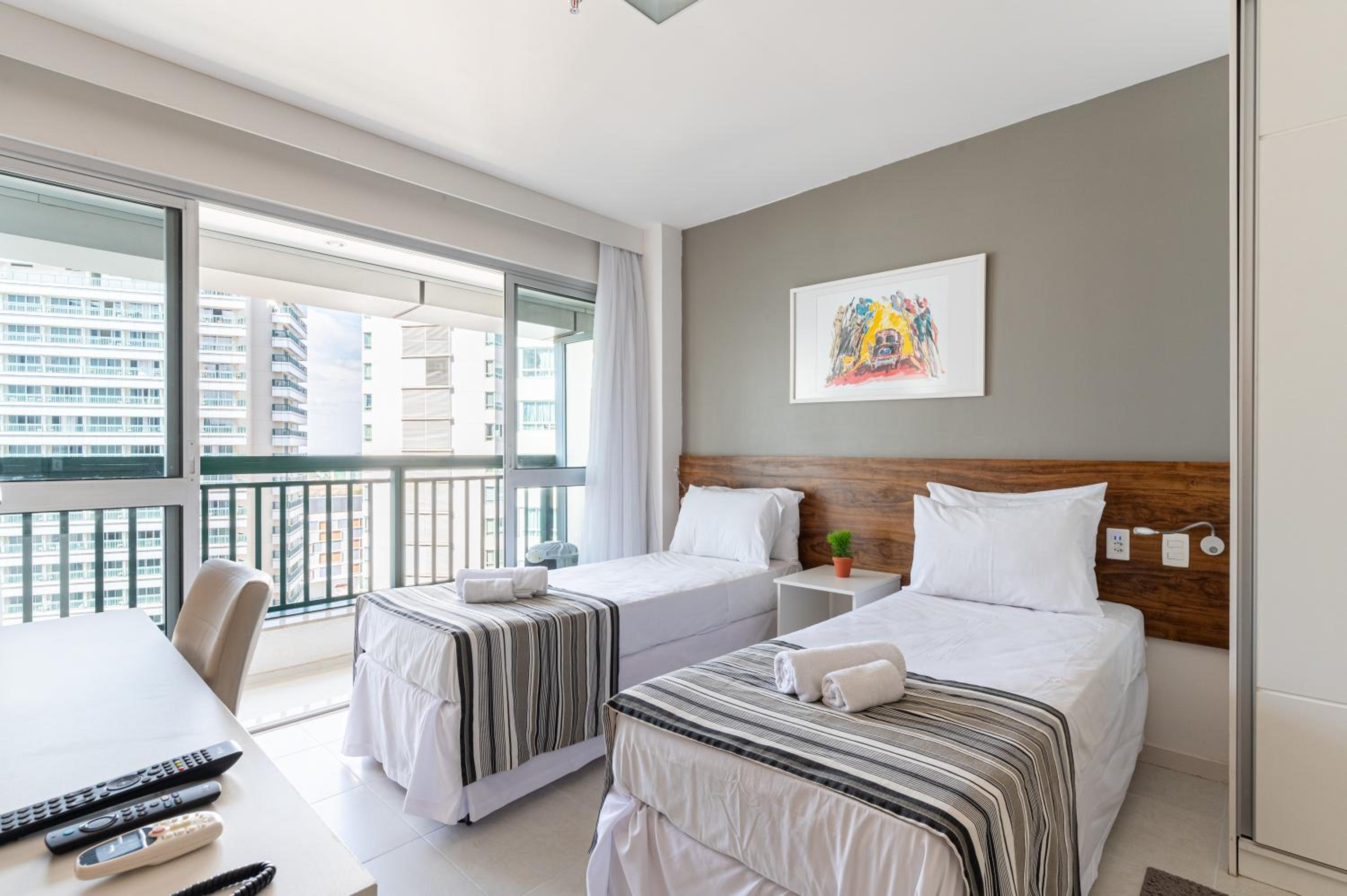 Standard Queen Room