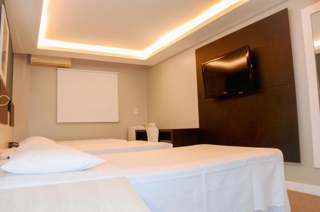 Standard Triple Room photo 2