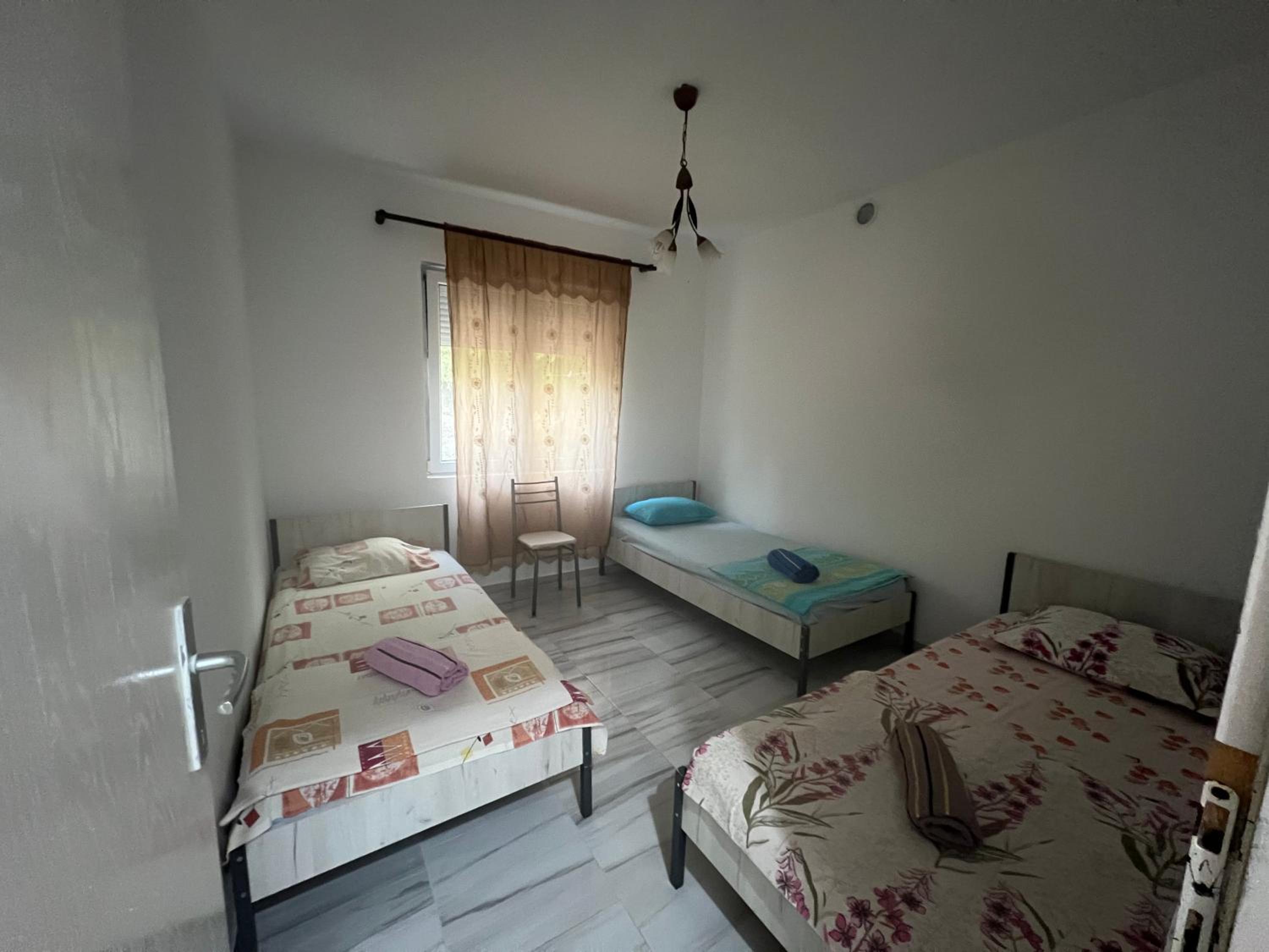 Two-Bedroom Apartment - Photo 2