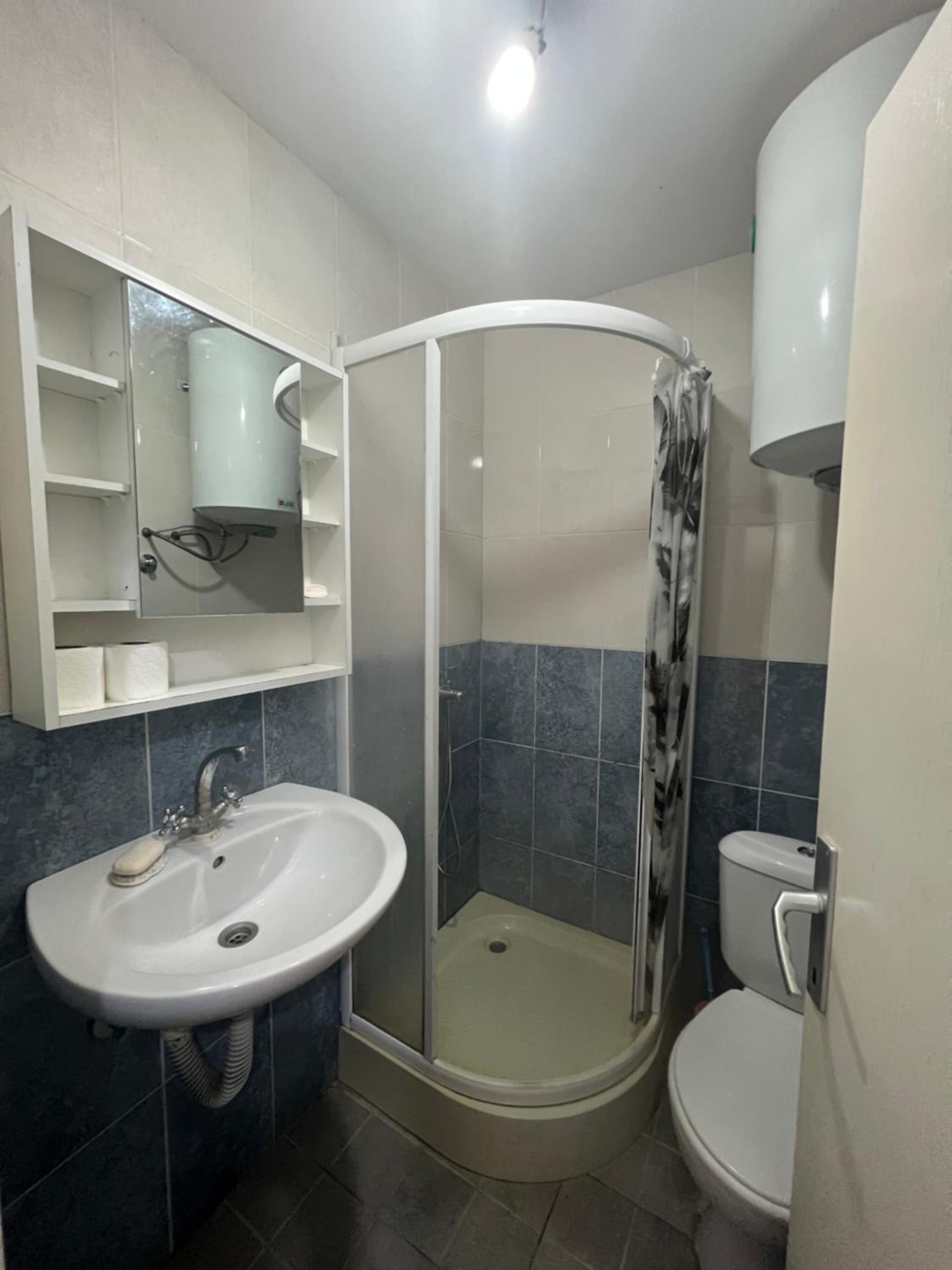 Two-Bedroom Apartment - Photo 3