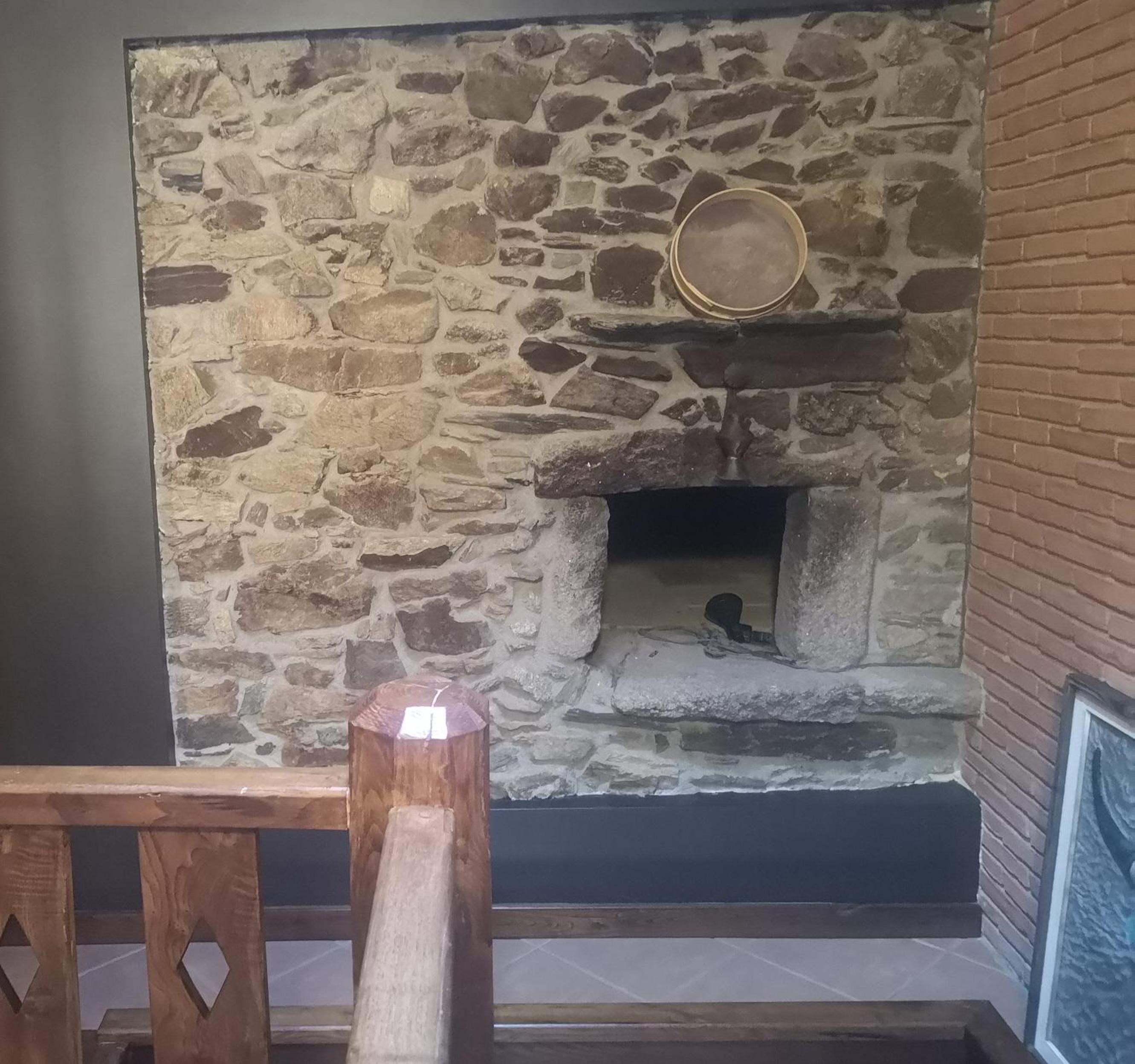 Two-Bedroom House - Photo 17