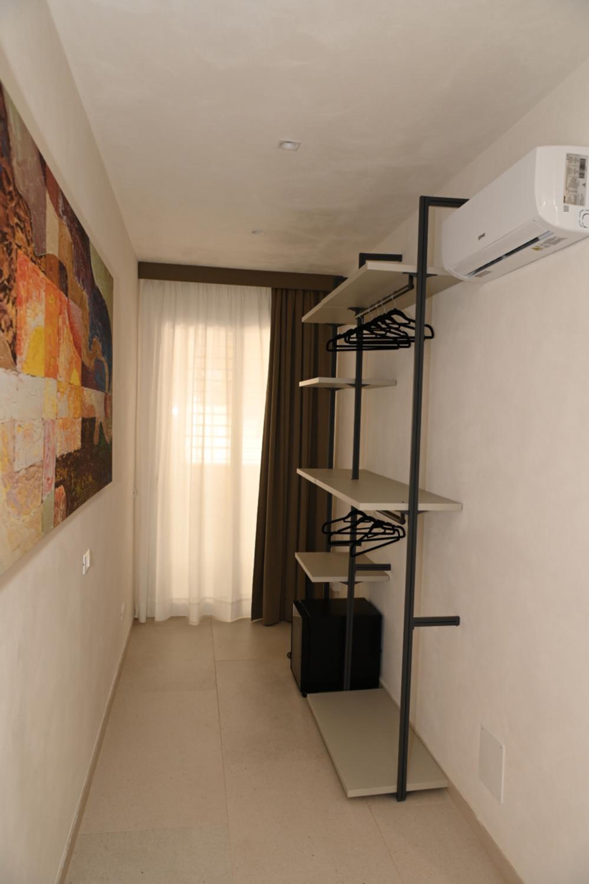 Studio Apartment photo 2