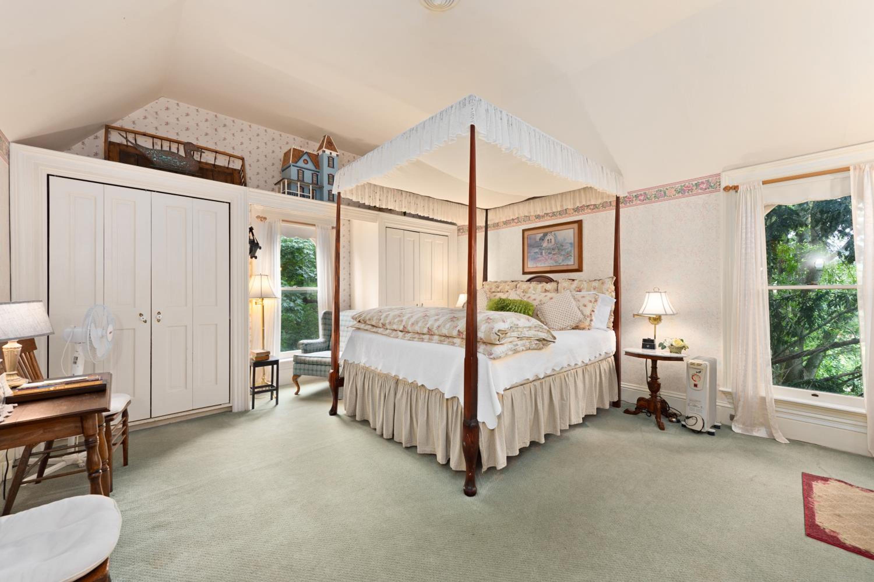 Superior King Room photo 1