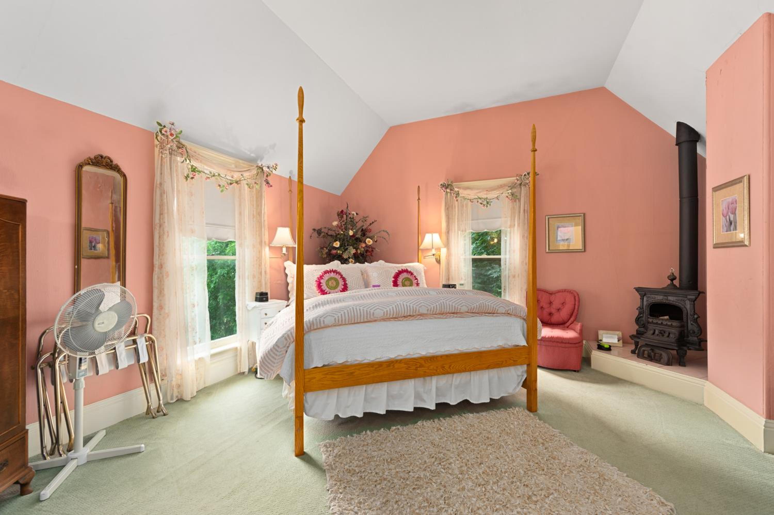 Superior King Room photo 1