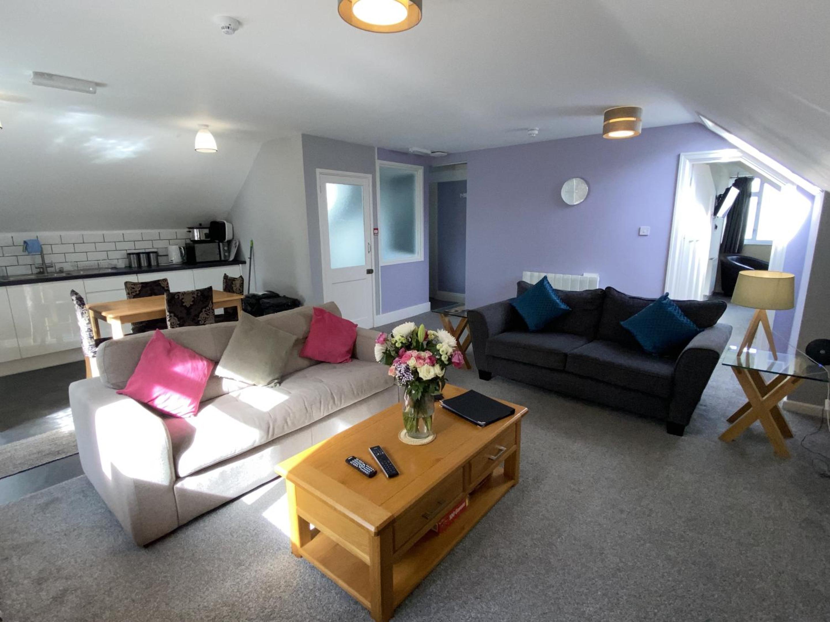 Two-Bedroom Superior Apartment - Photo 1