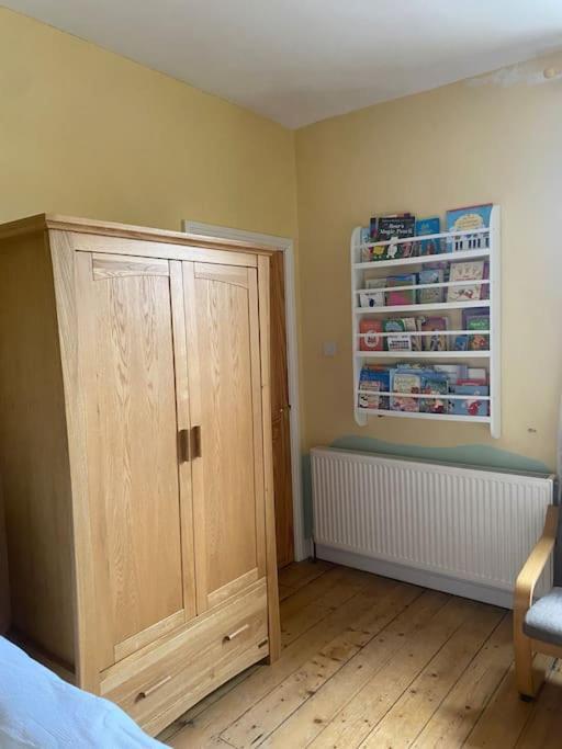 Three-Bedroom House photo 1