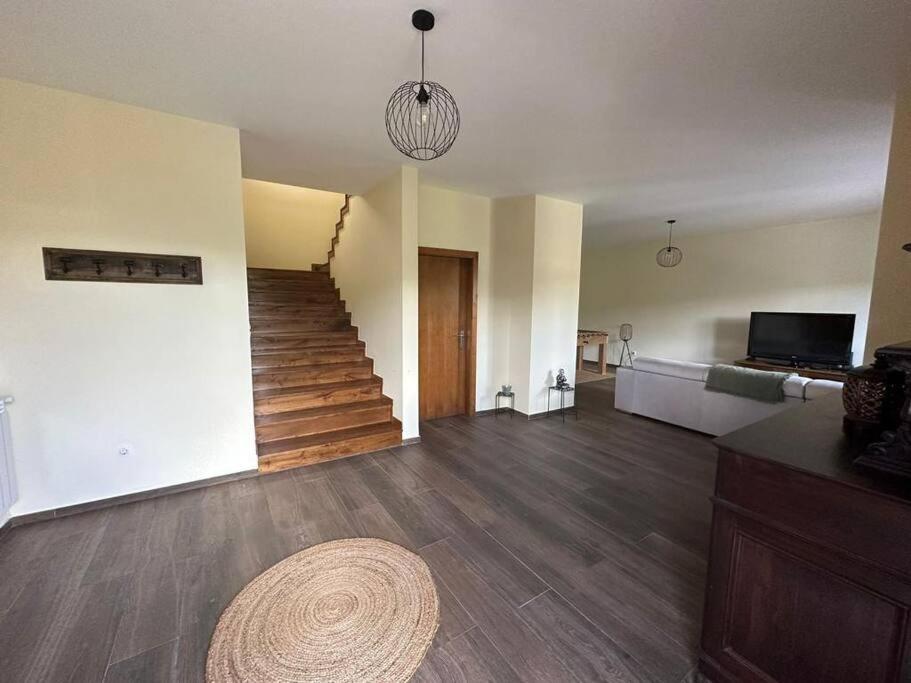 Four-Bedroom House photo 1