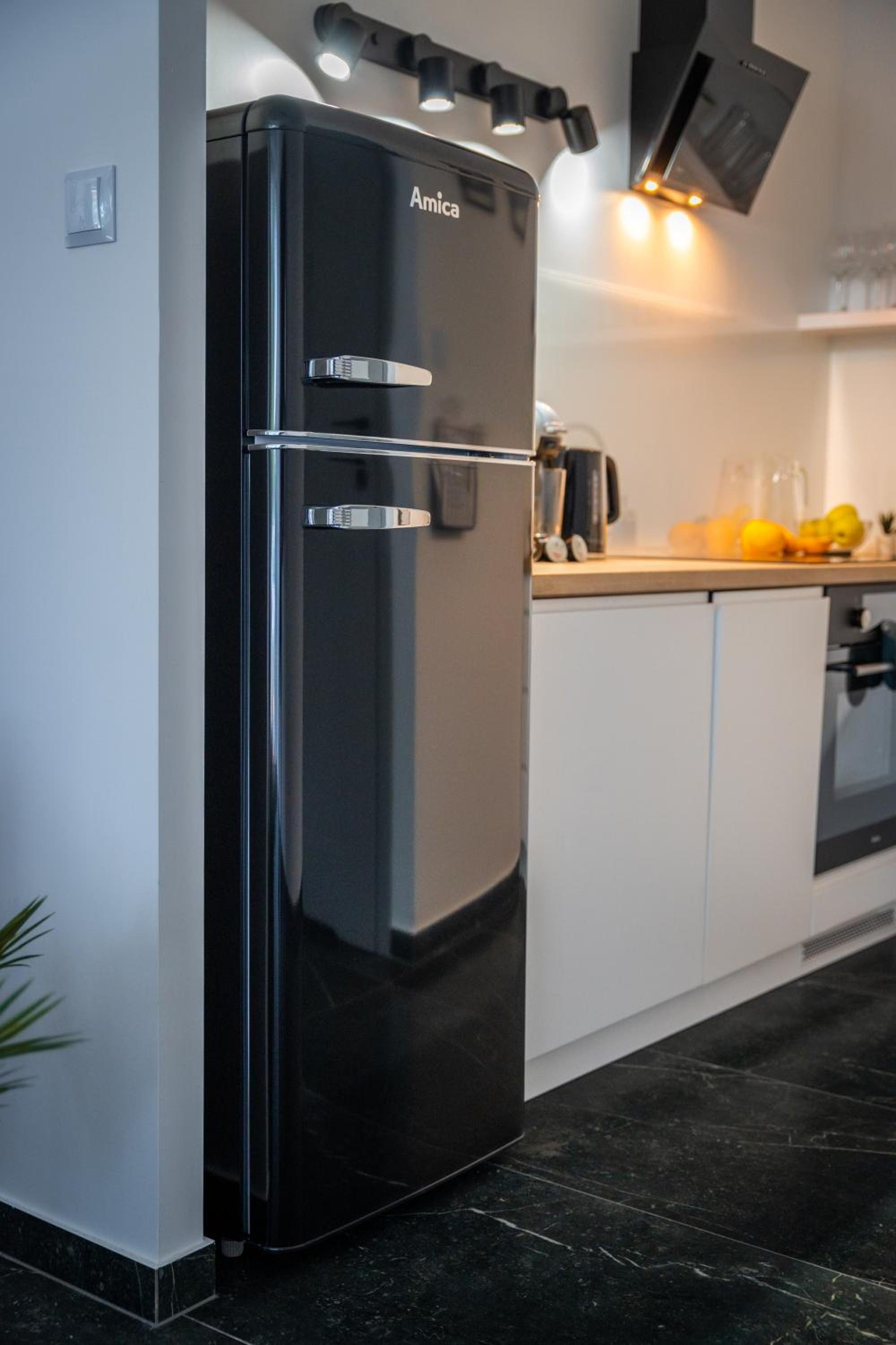One-Bedroom Apartment - Photo 20