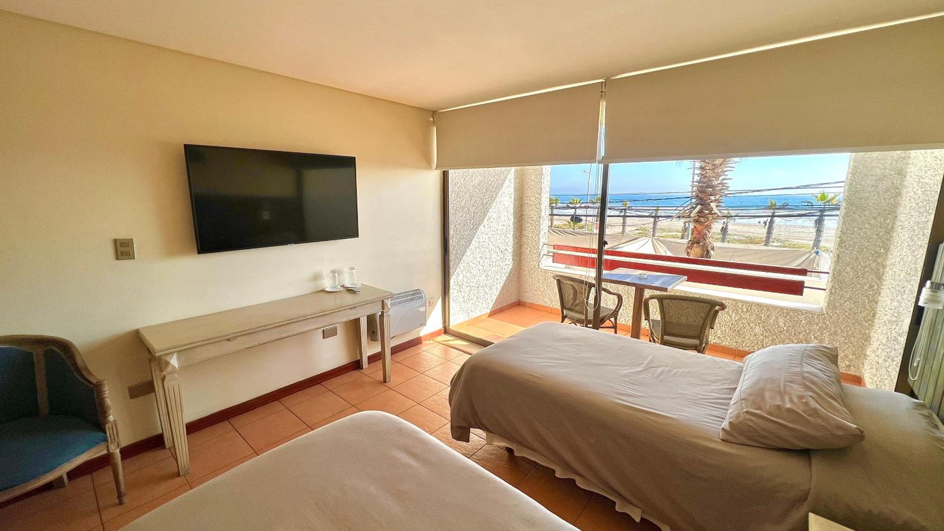 Twin Room With Sea View photo 2