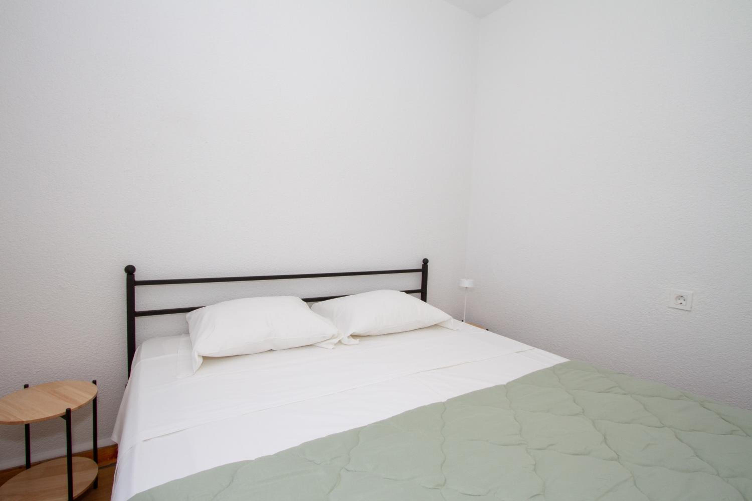 Studio Apartment With Sea View