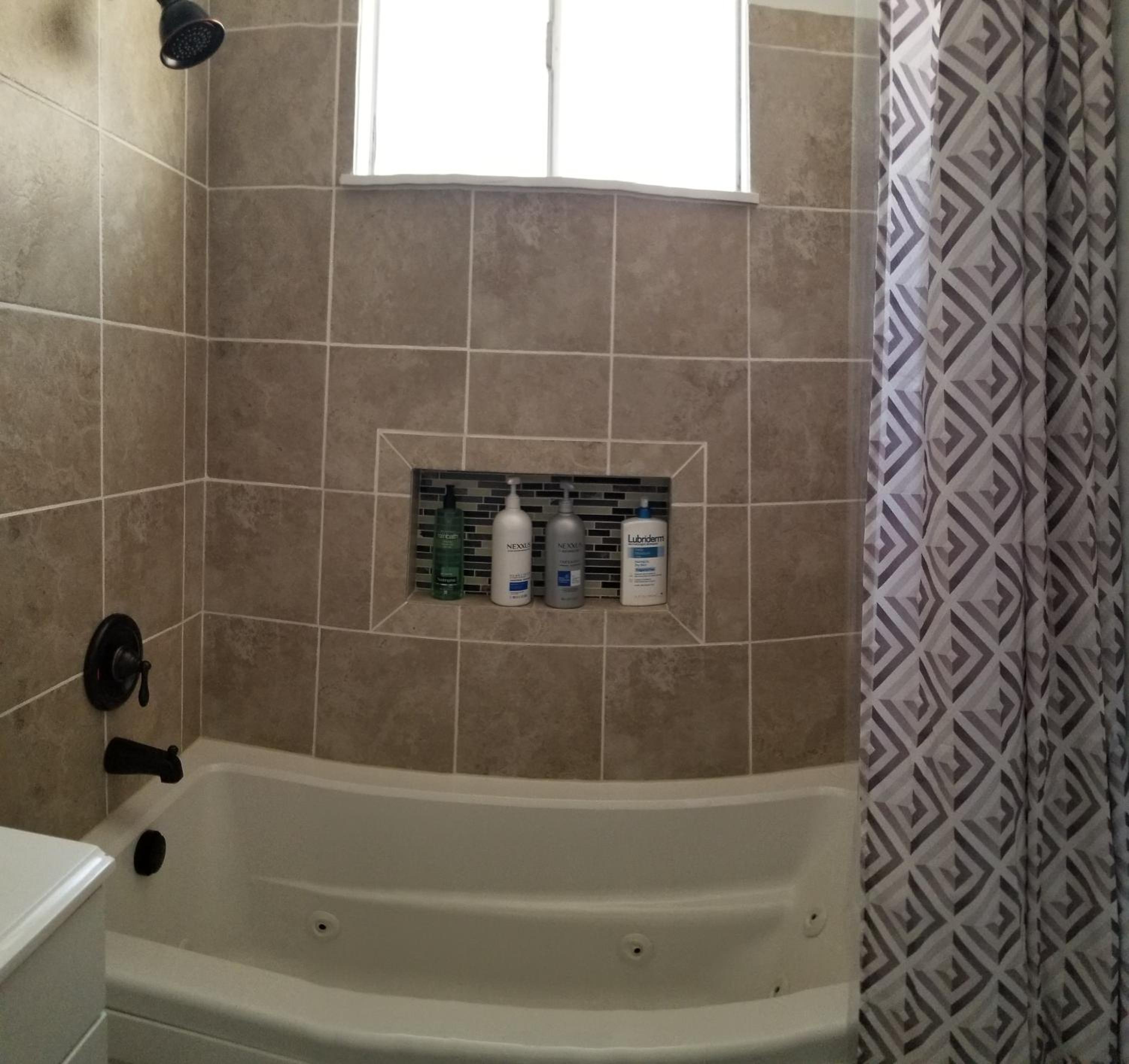 Three-Bedroom House photo 2