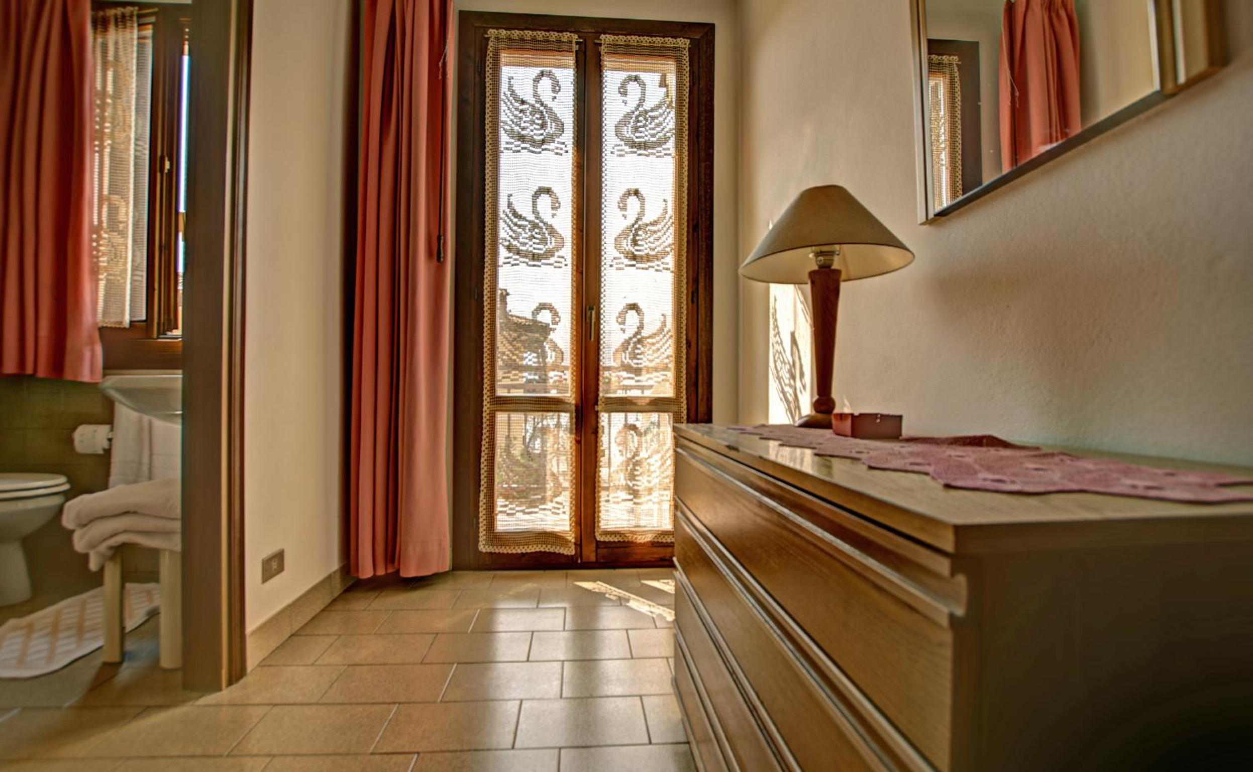 Triple Room - Photo 21